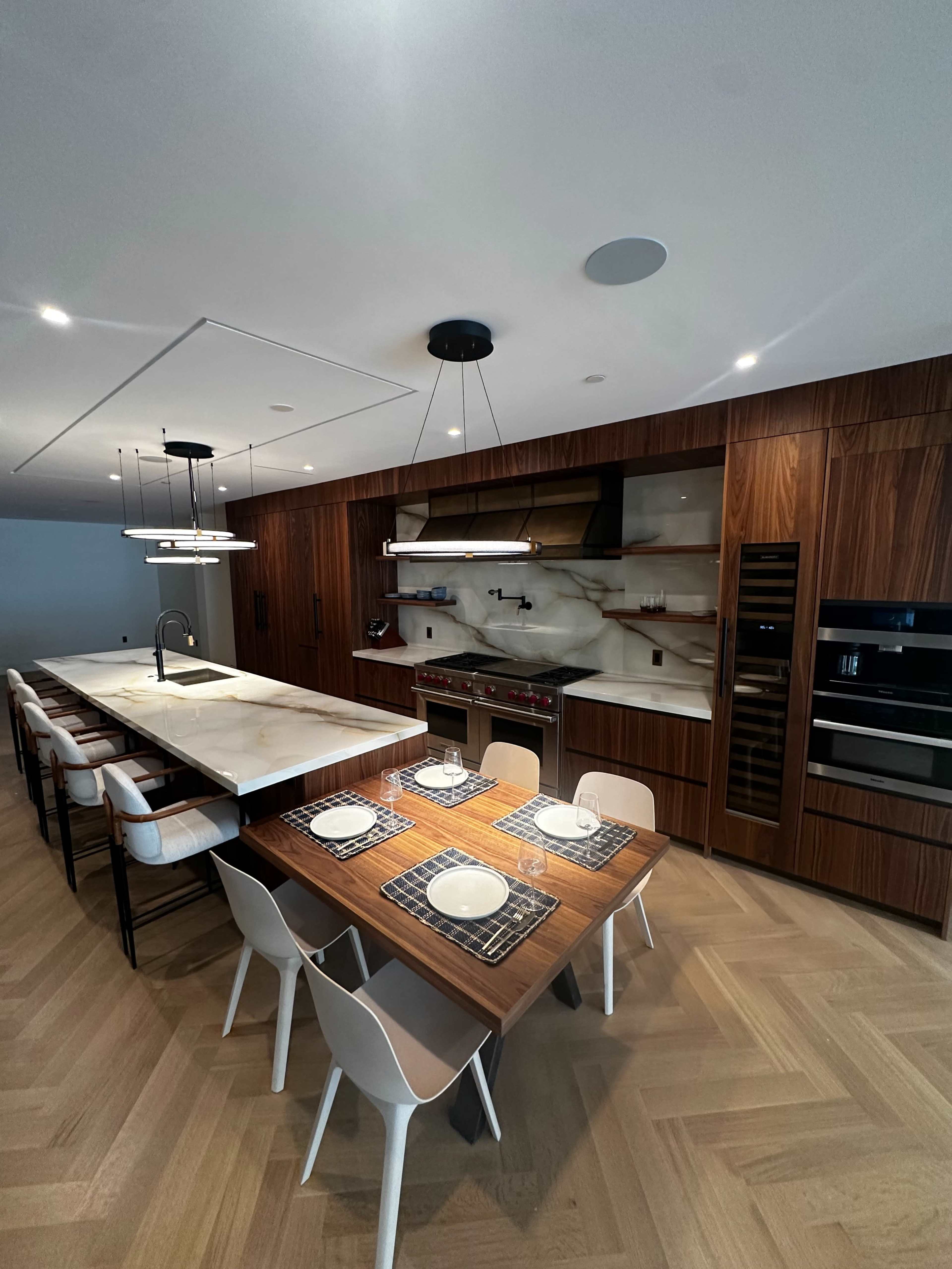 Maison Menos-- Grand Kitchen Image in Hoboken, HOBOKEN, NJ