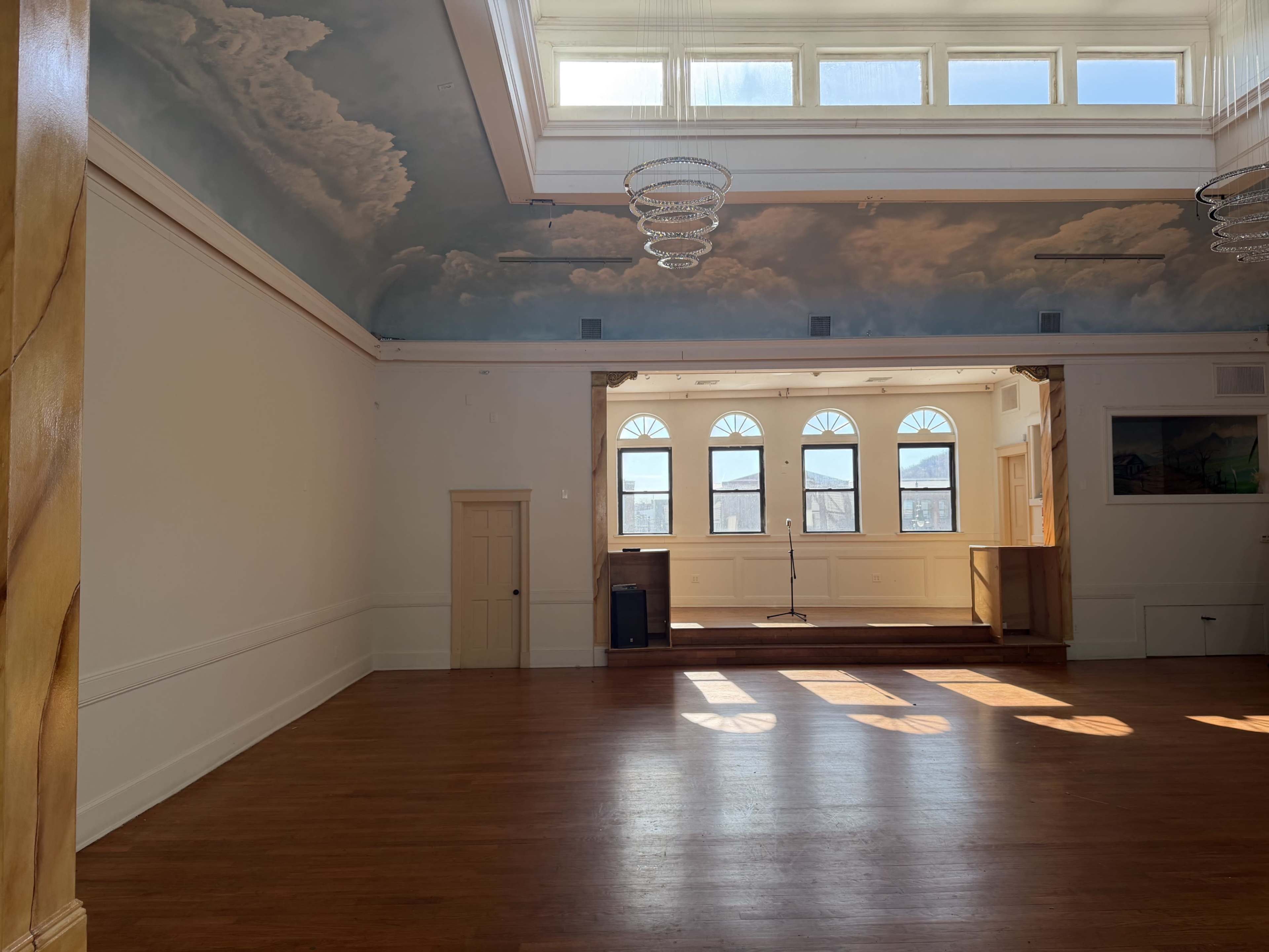 Versatile Event Venue w/ High Ceilings, Sound System & VIP Vibe Image in Paterson, paterson, NJ