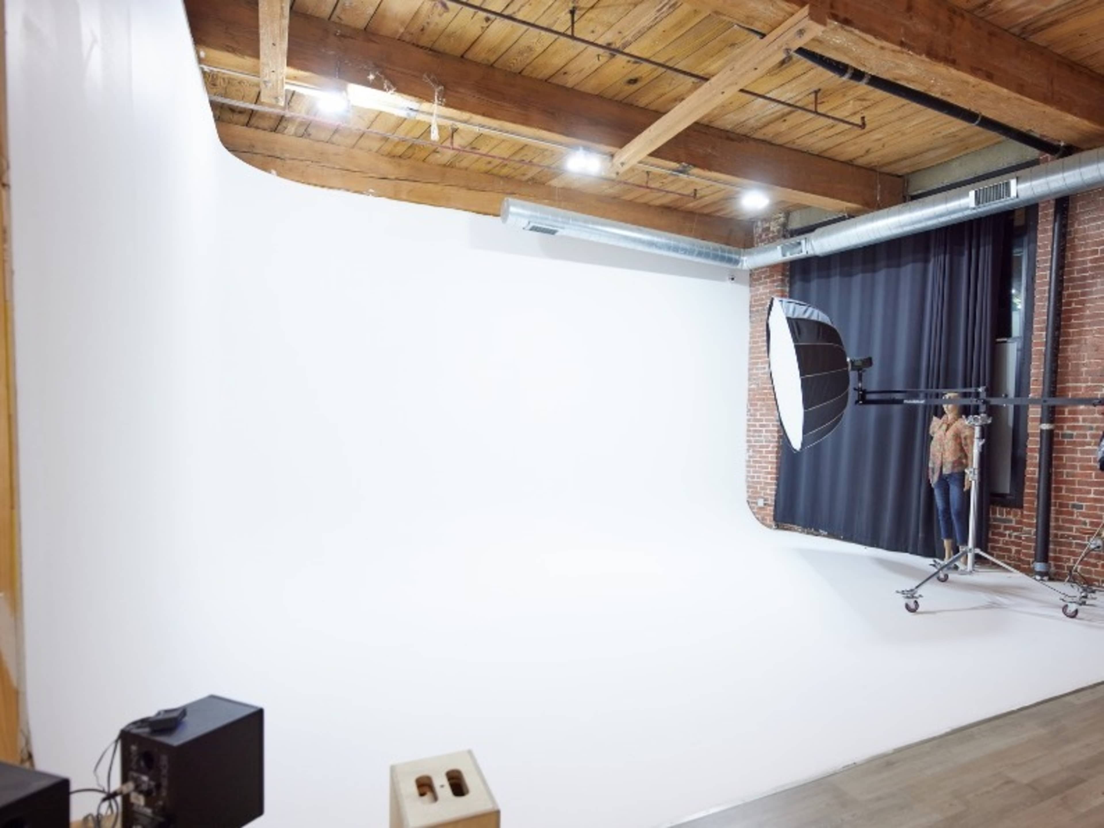 Cyclone Wall Painting