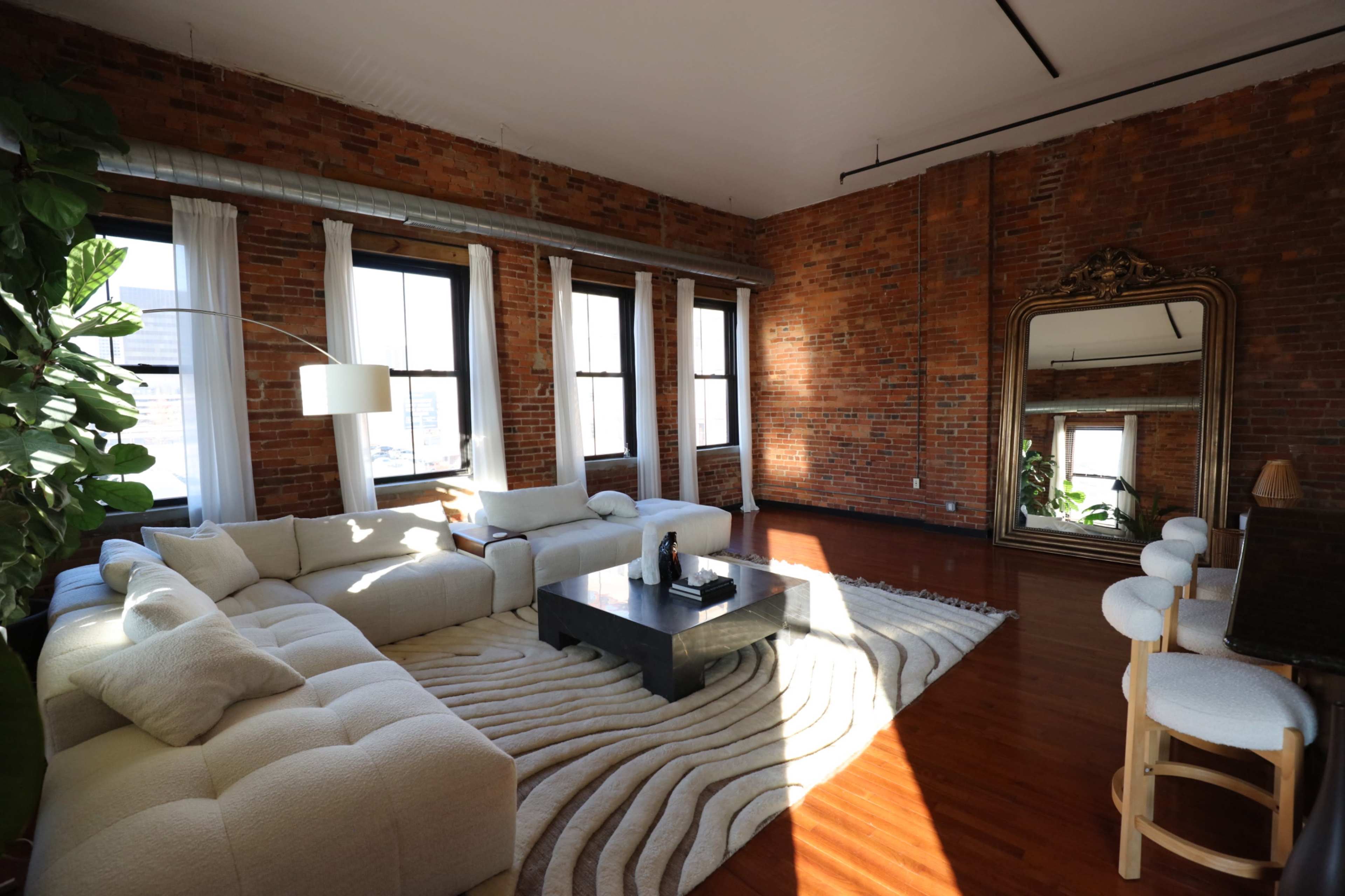 Downtown Industrial Brick Loft Image in Downtown, Columbus, OH