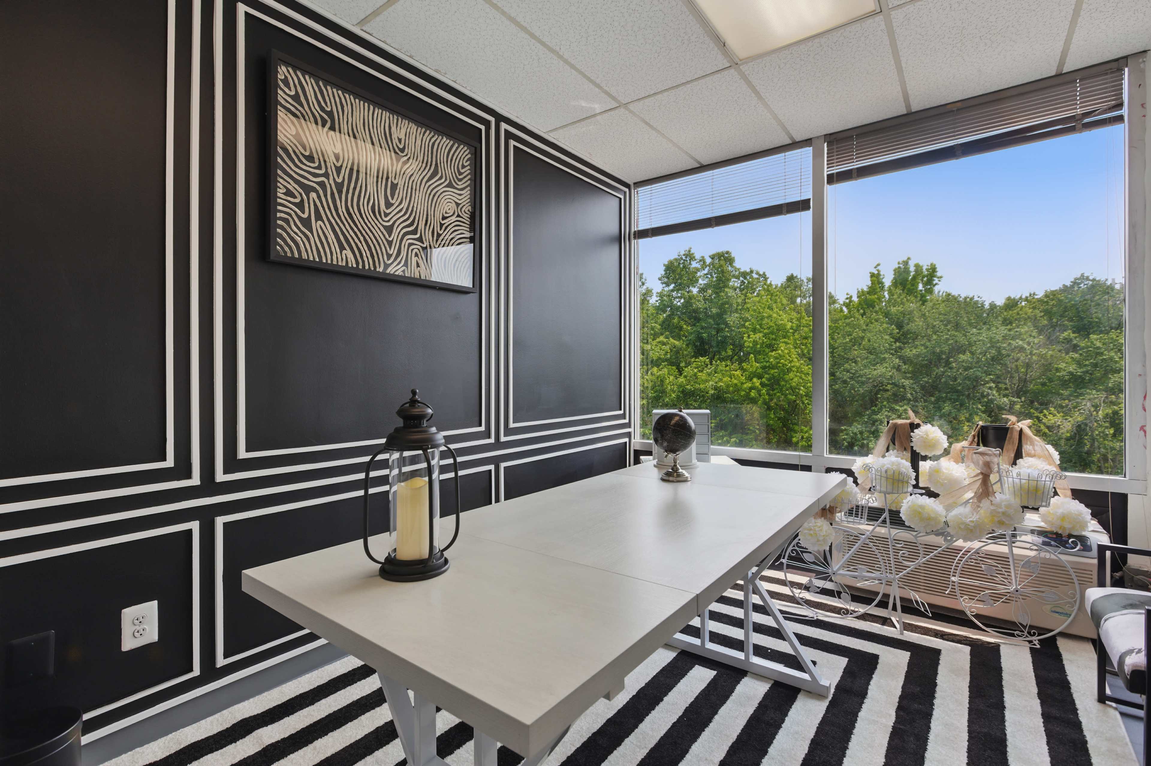Luxury Admin Flex Office - Riverdale 6811 Image in Riverdale Park, Riverdale, MD