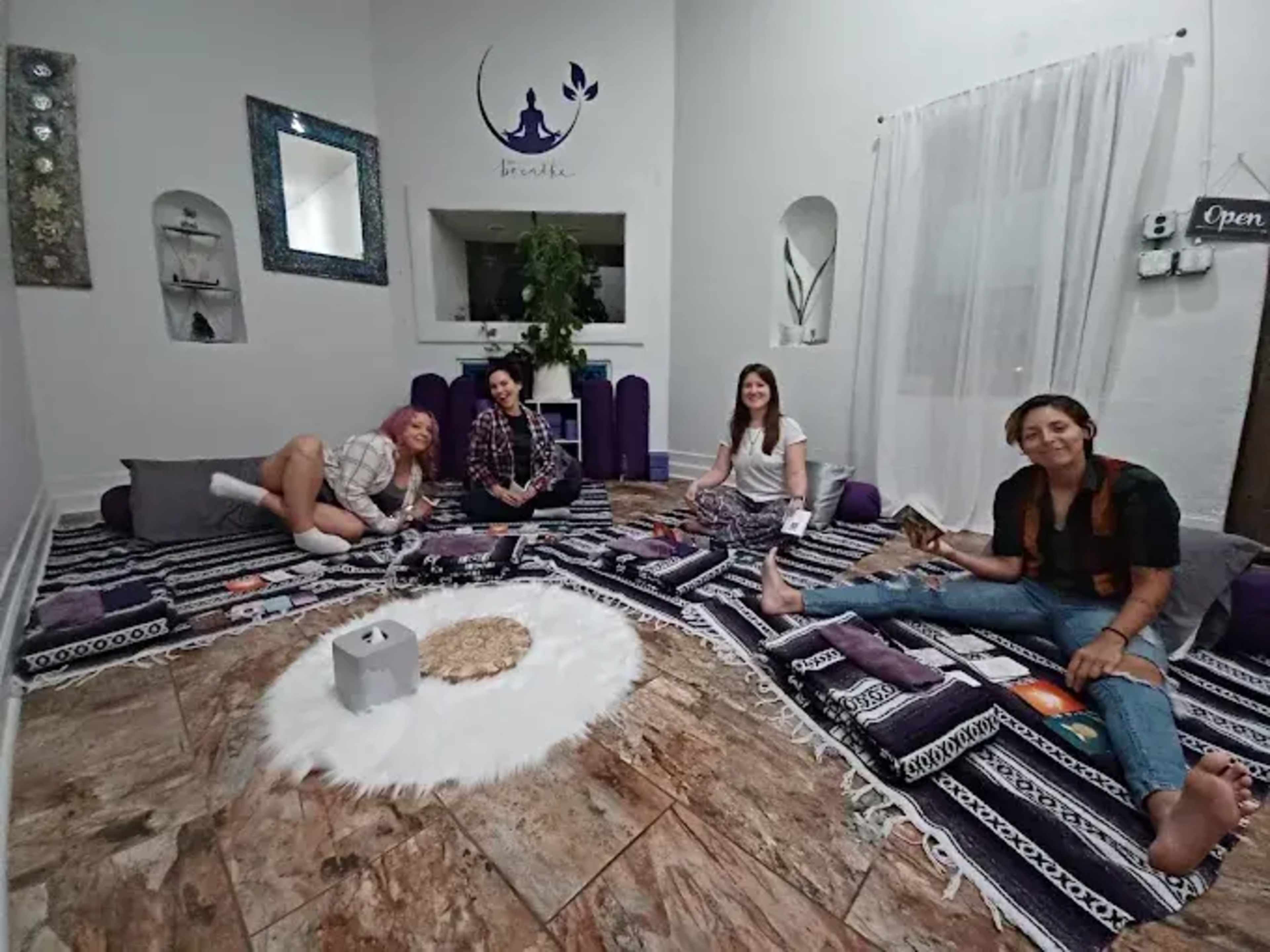 Urban Breathwork Haven near Downtown Image in Greater Eastwood, Houston, TX