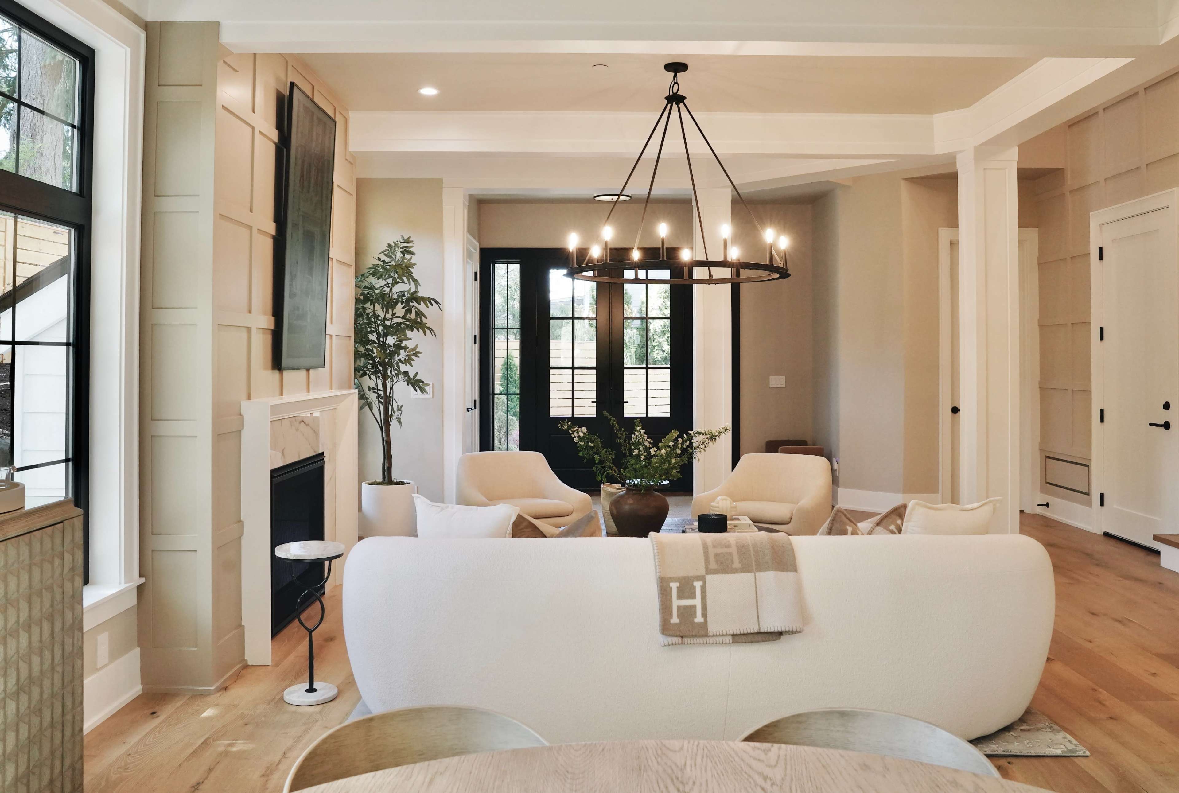 RH Luxury Modern Farmhouse Image in Renton, Renton, WA