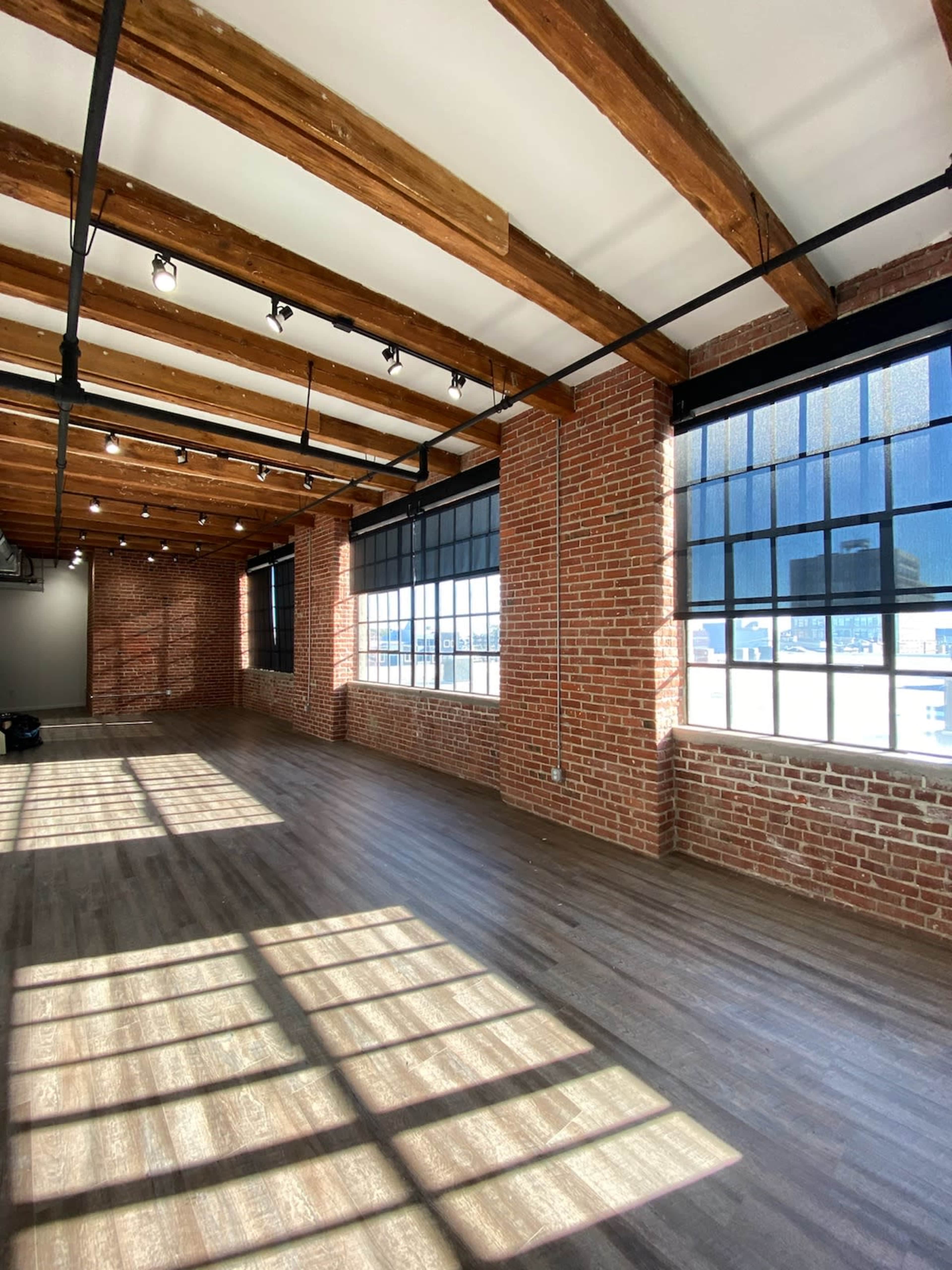 Incredible Loft Factory Window Exposed Beams Brick Philly Photo Space Image in North Philadelphia, Philadelphia, PA