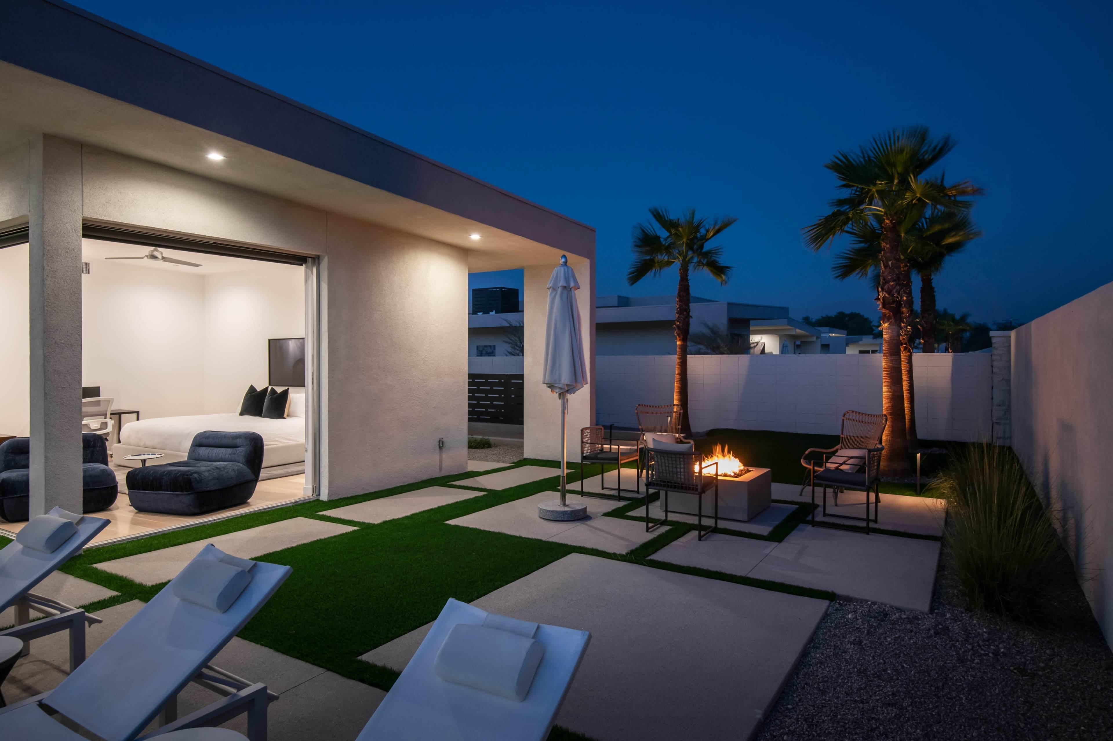Carbon @ Elemento49 | Pool & Spa Image in Indio, Indio, CA