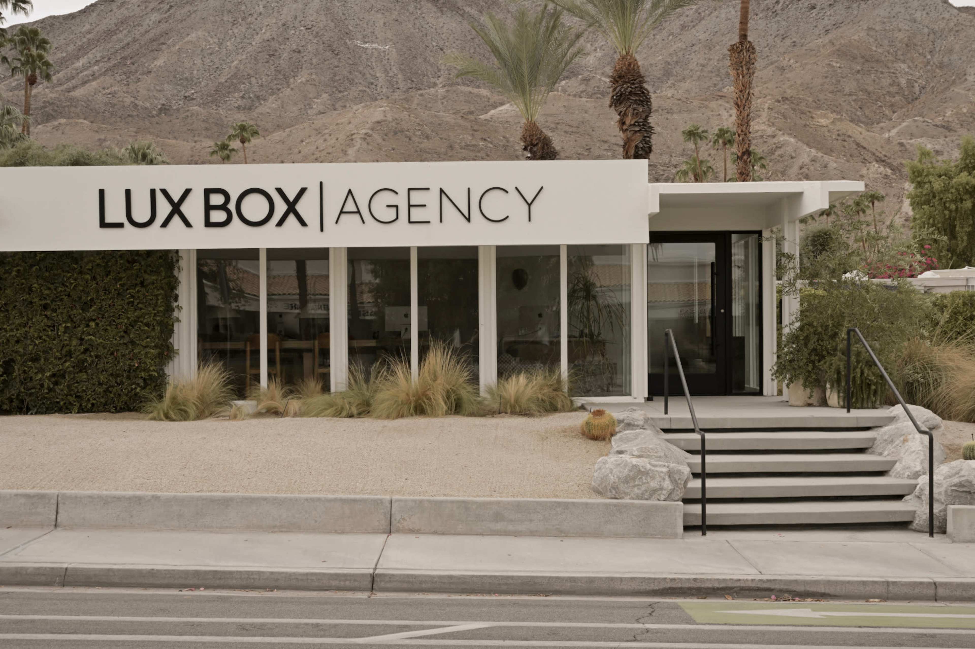Iconic Mid-Century Space on El Paseo | Pop-Ups + Brand Activations + Photoshoots Image in Palm Desert, Palm Desert, CA
