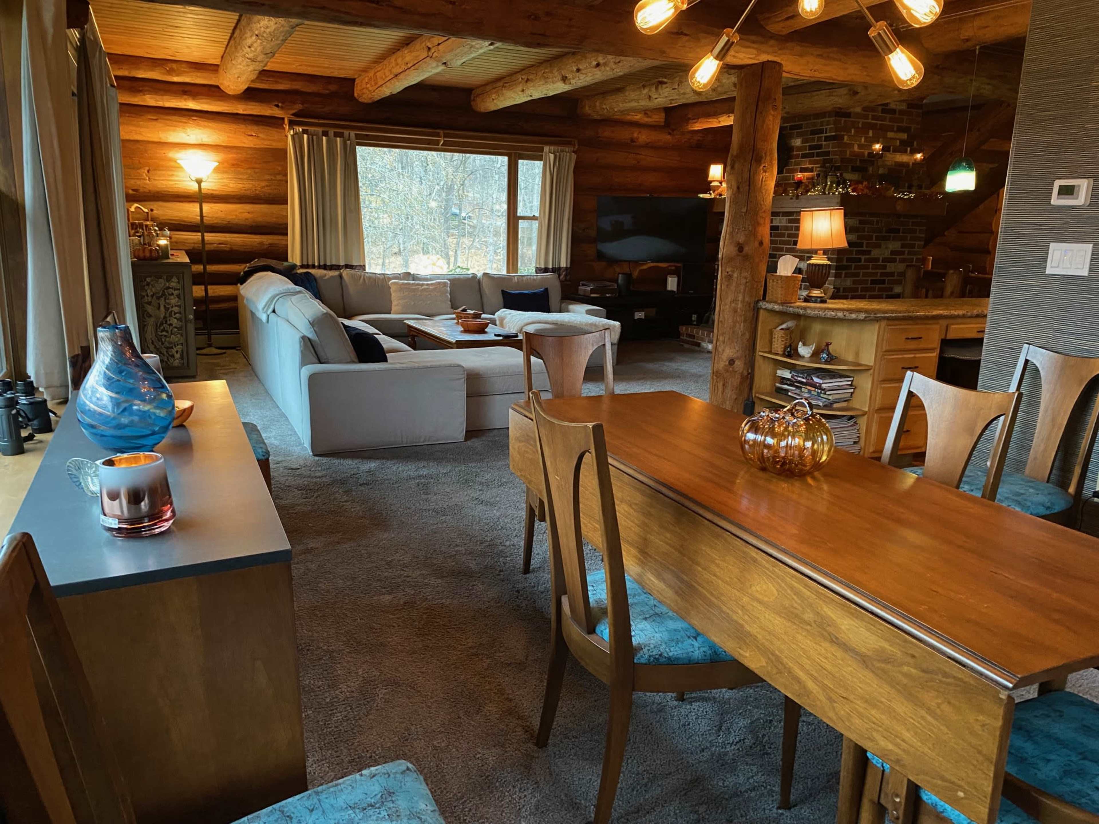 Mountain Style Log Home just one hour from Philly! Image in Marlborough Township, Green Lane, PA