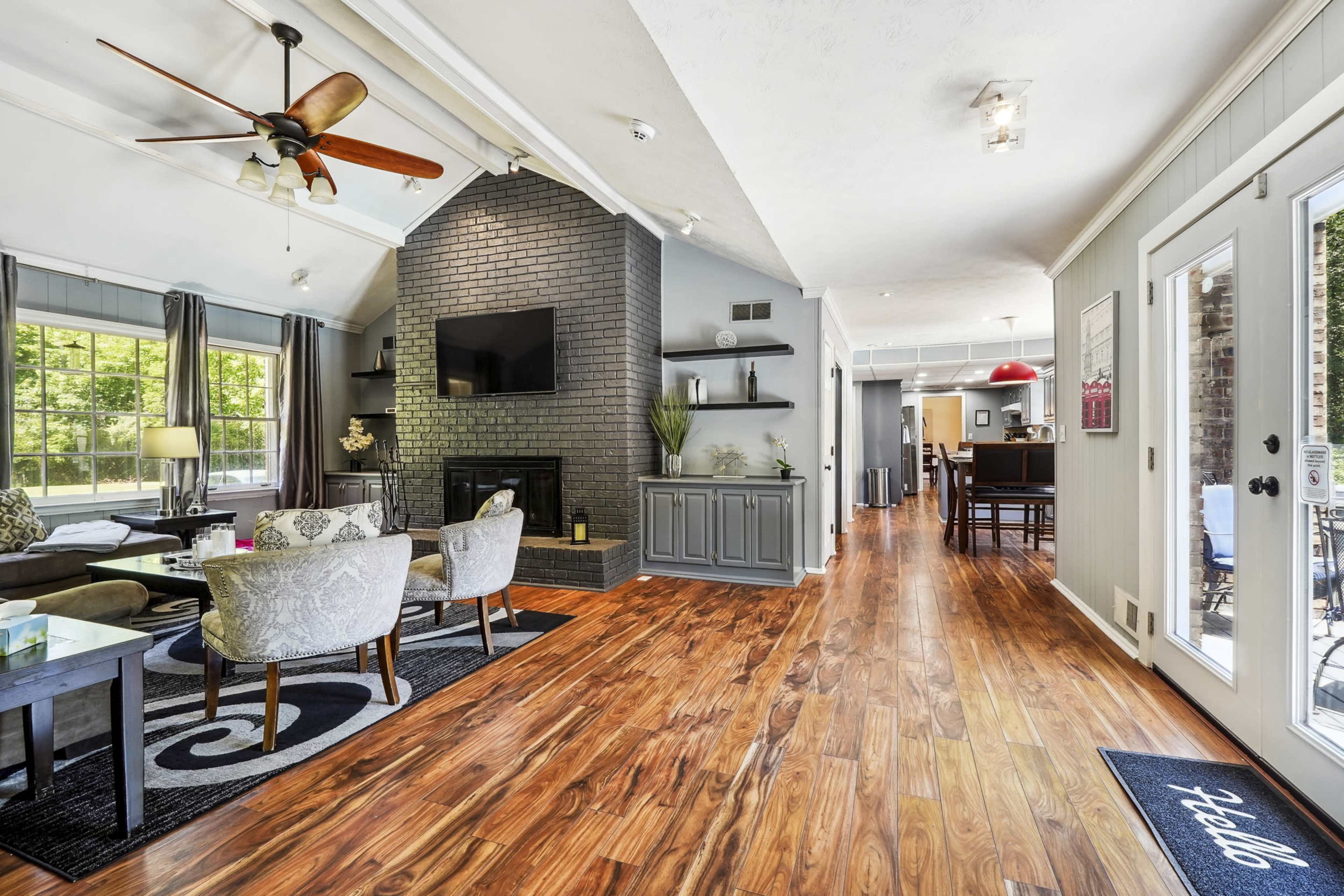 16-Acre Serene Oasis | Pool+HotTub+Firepit+Games Image in , Fayatteville, GA