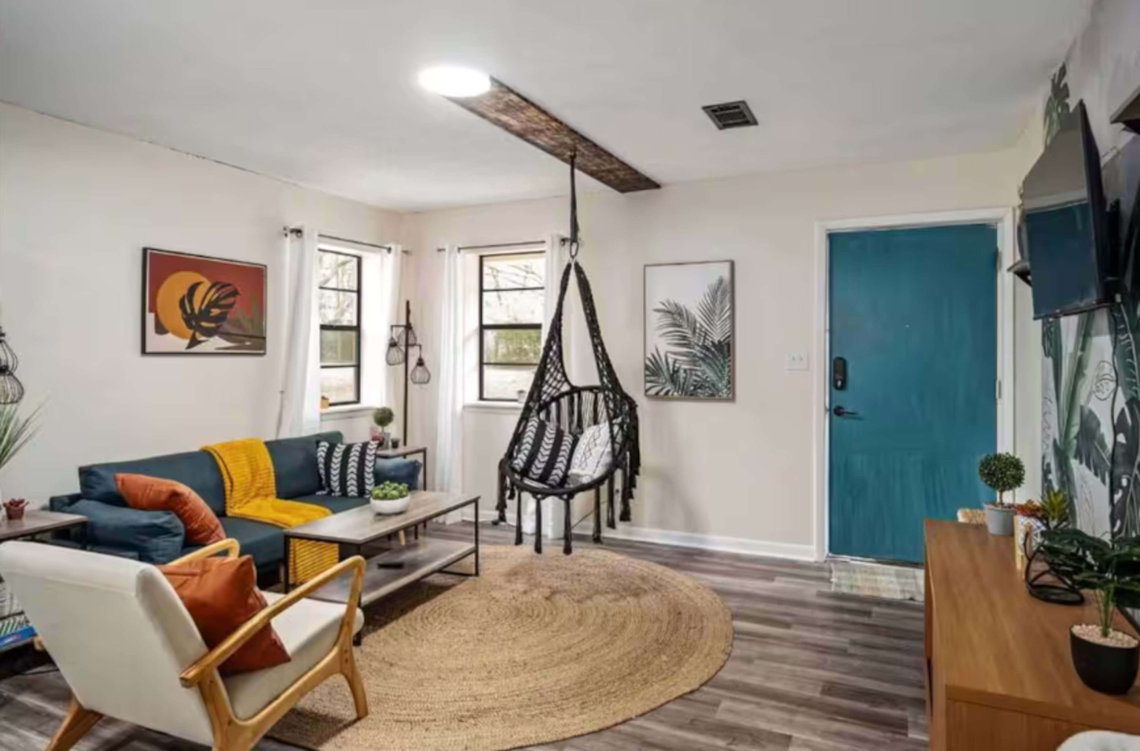 Sprawling Retreat, Six Dwelling Spaces, Private, Beautiful, Fully Furnished Image in Parish Heights, Pensacola, FL