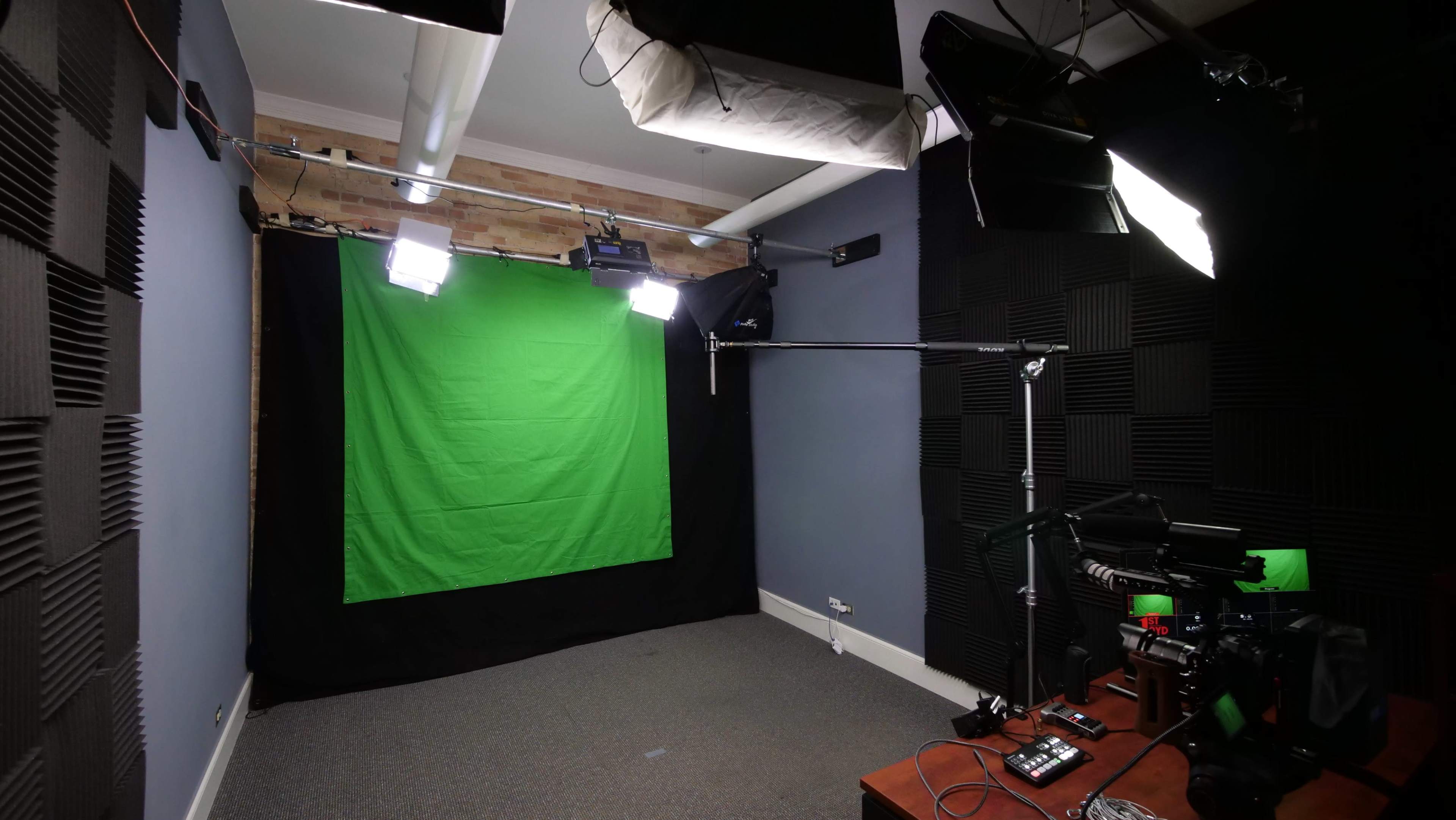 Day Player Studios Image in Downtown, Elgin, IL