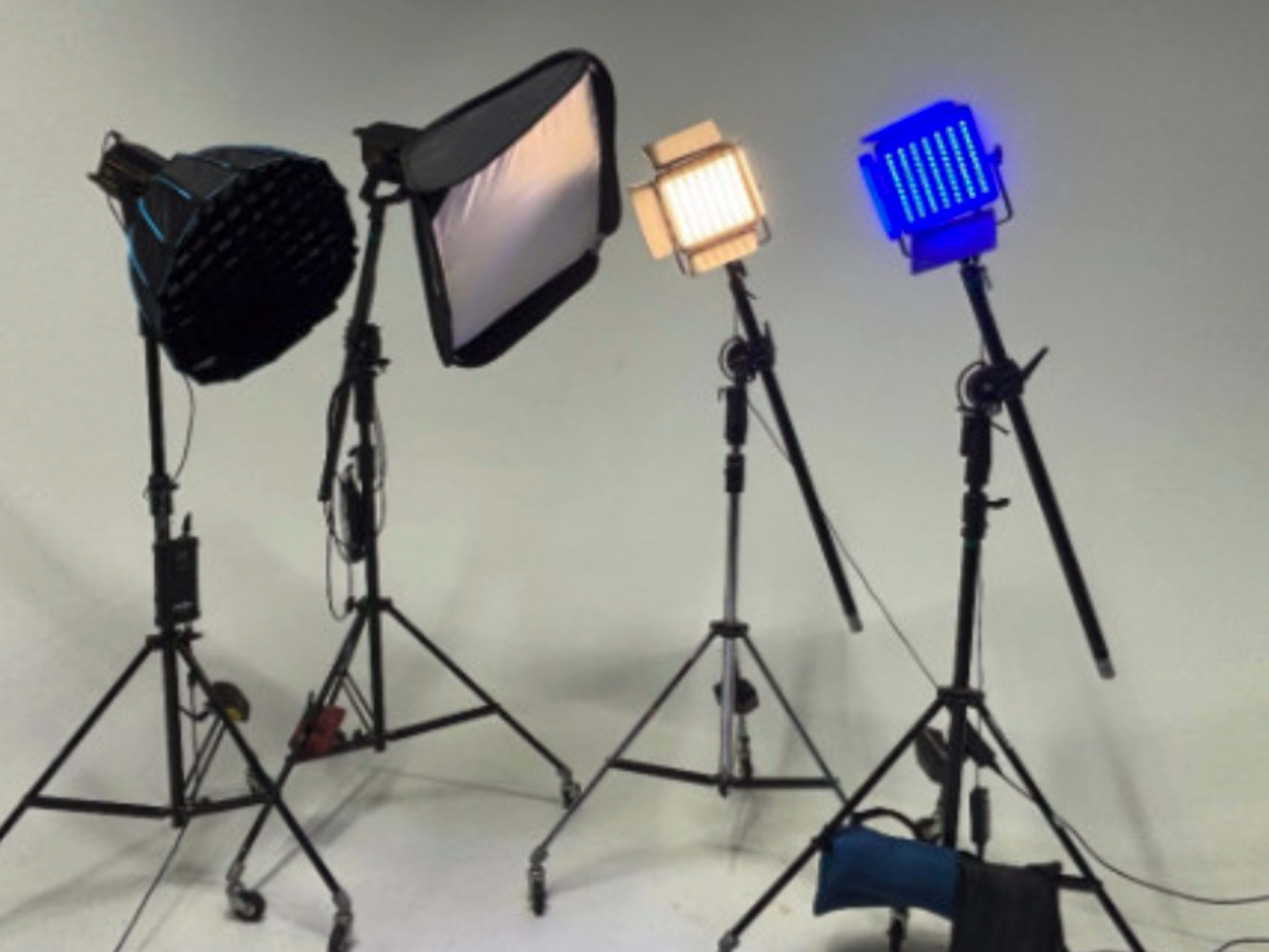Lighting Package (4x lights with stands)