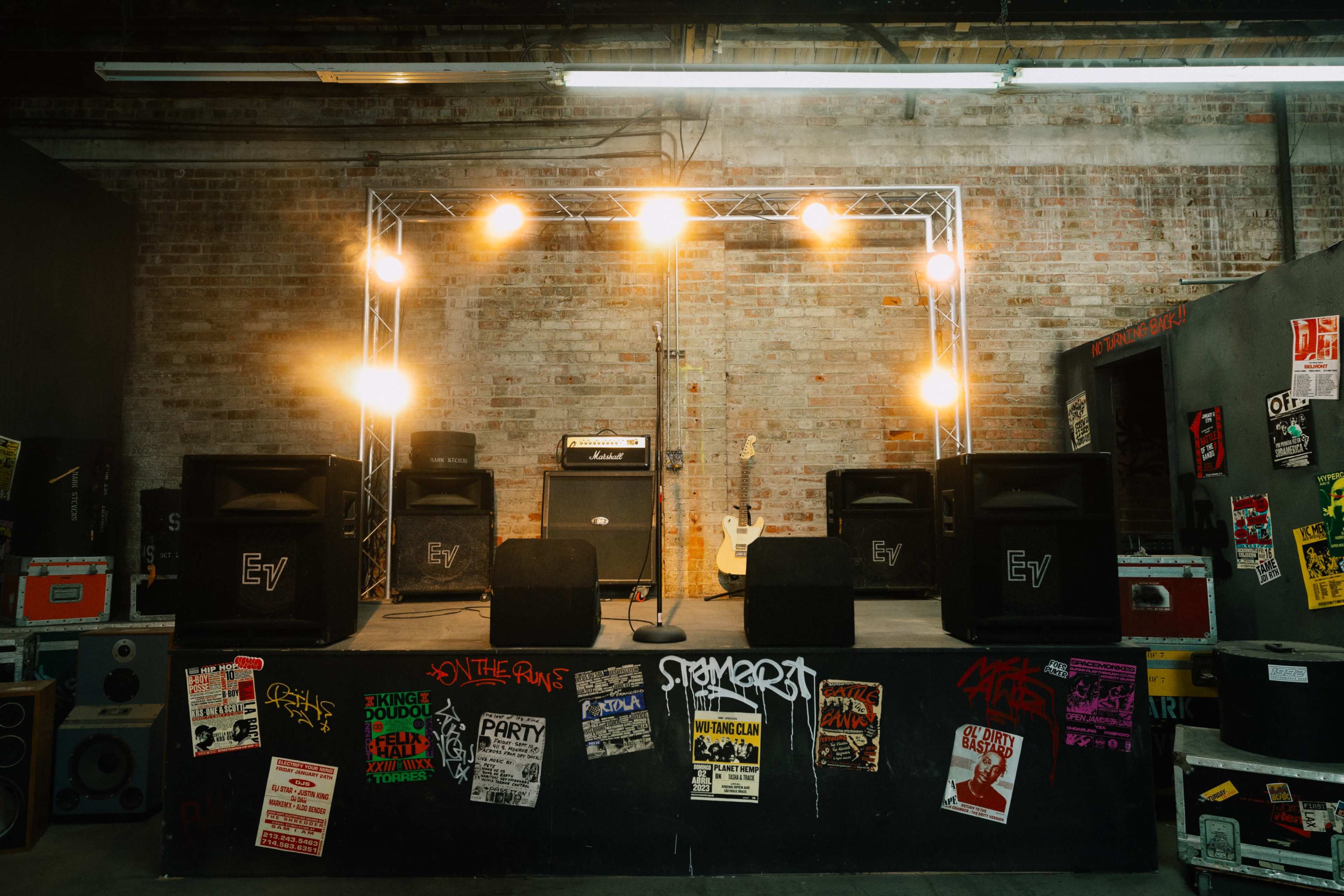 Warehouse Concert Venue + Greenroom & Grungy Bathroom Image in Vernon, Vernon, CA