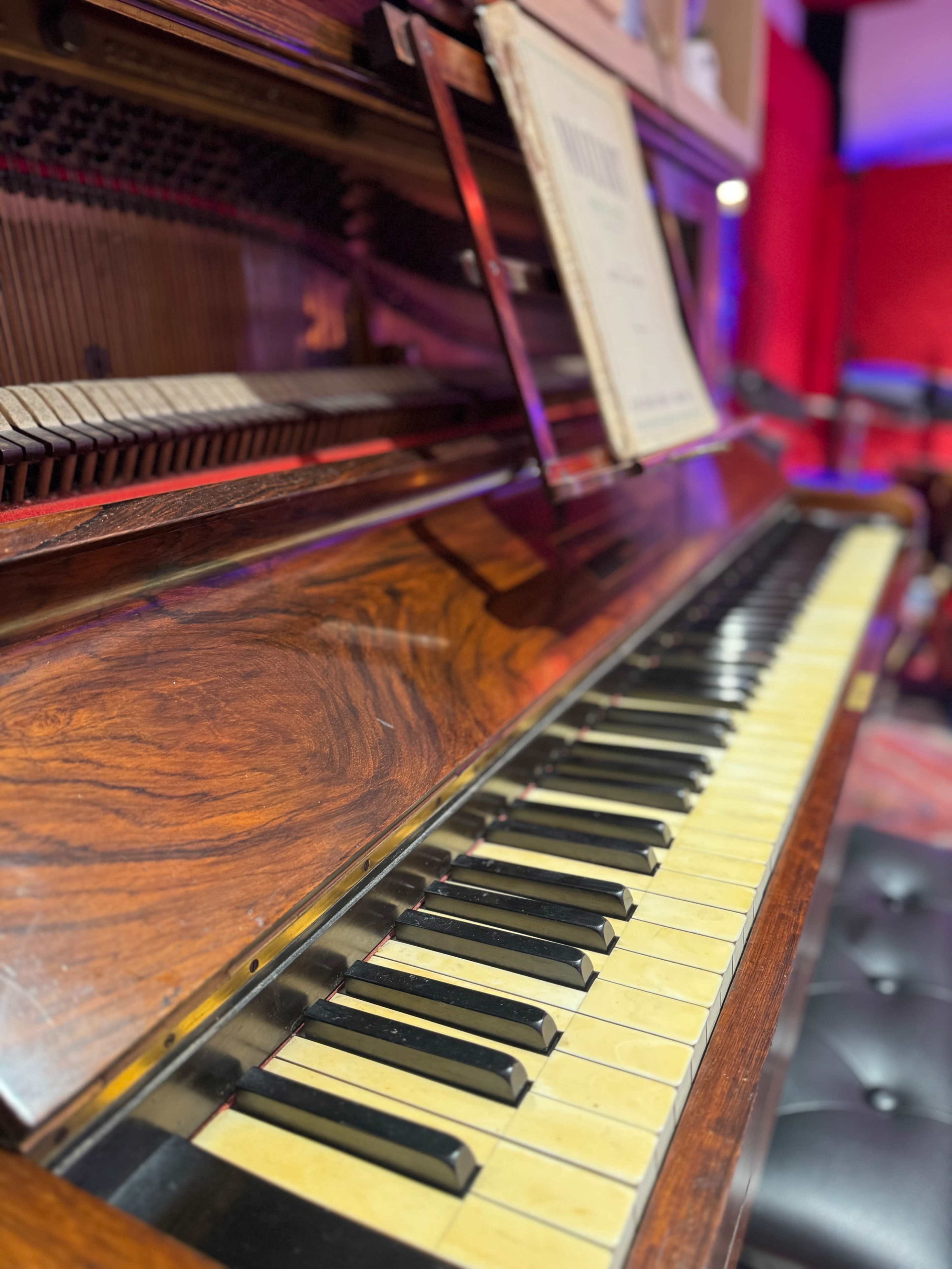 Fenzi Music Studio Image in Leyton, London, ENG