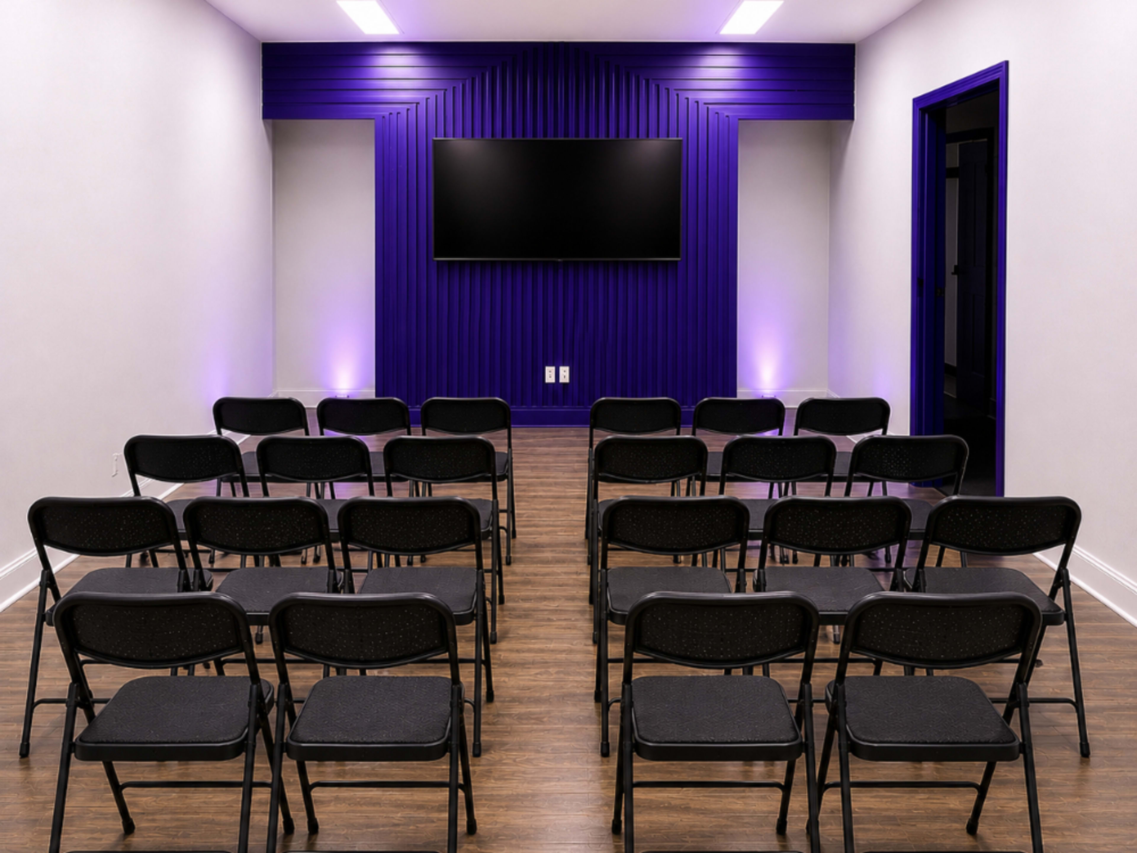 Upgrade to Magnolia Meeting Space