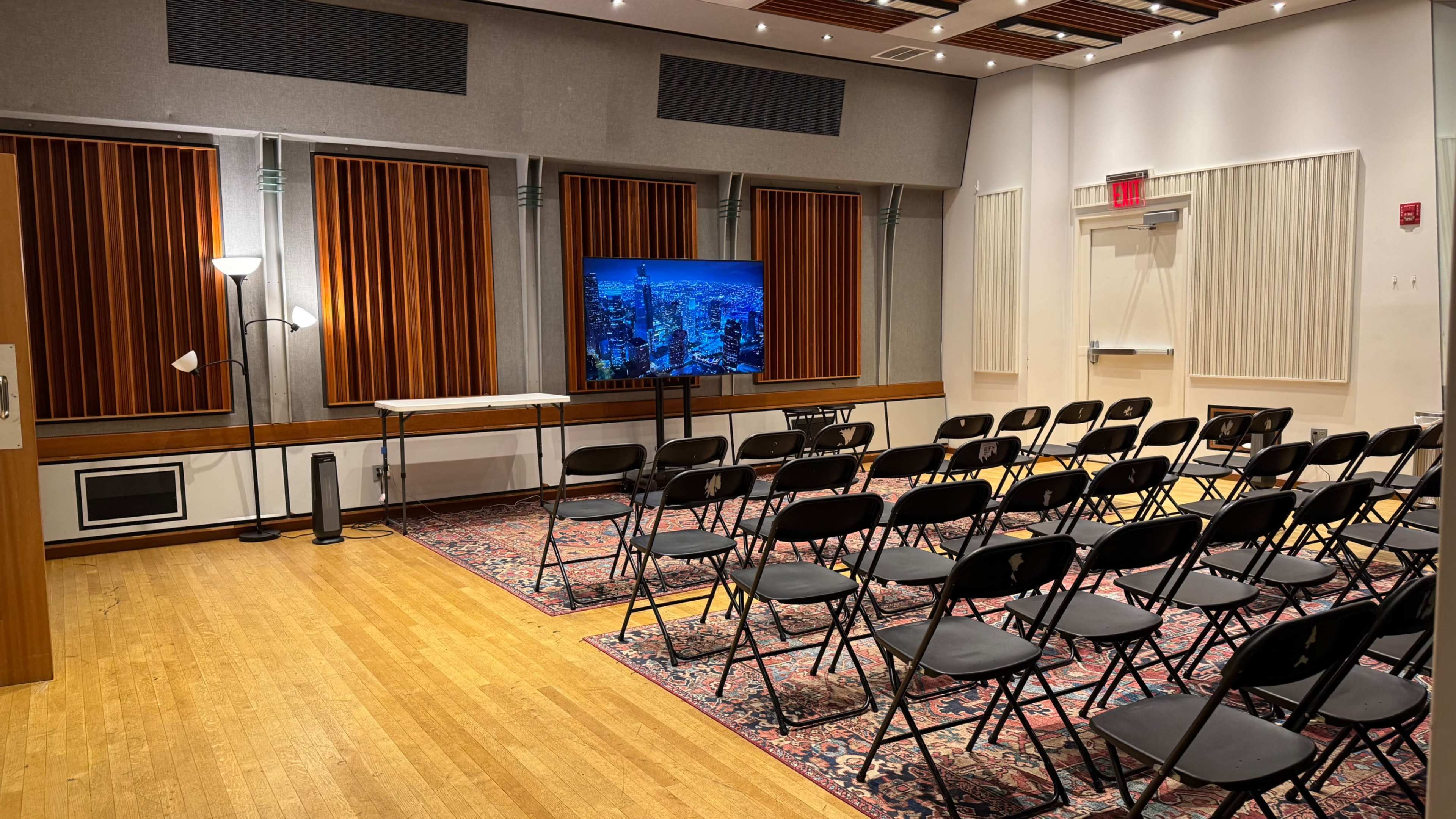 Iconic Spacious Studio - Event Image in Midtown Manhattan, New York, NY