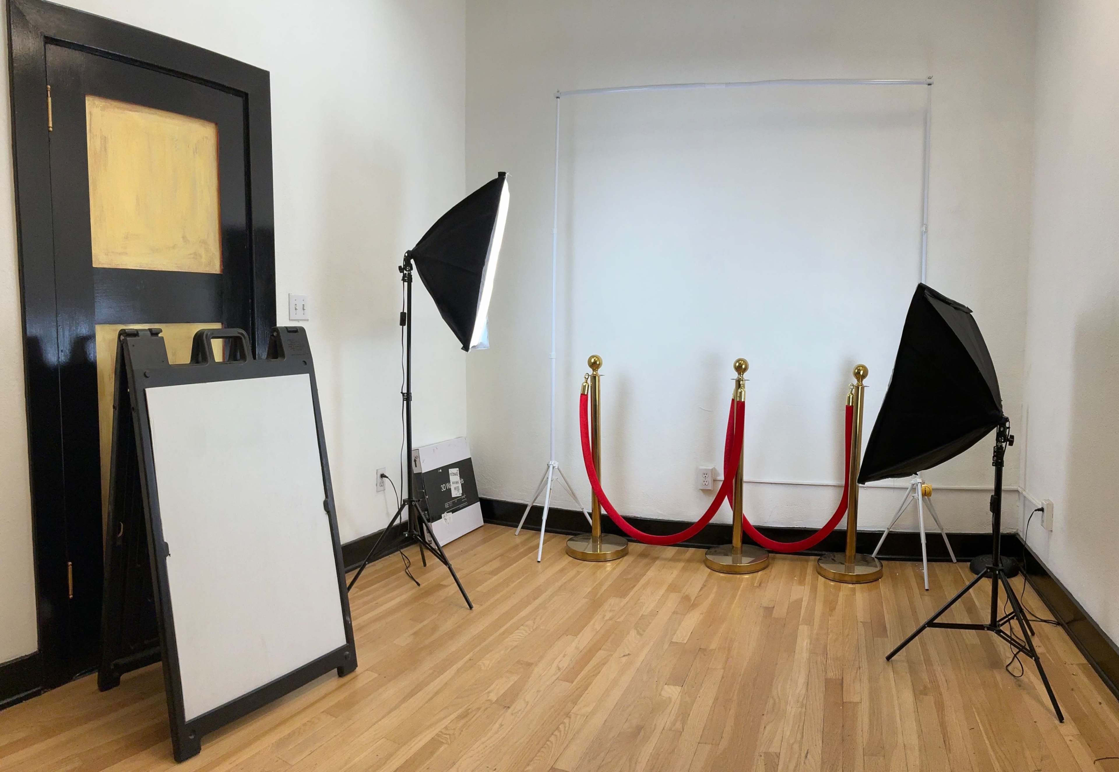 Downtown art studio space Image in Downtown Riverside, Riverside, CA