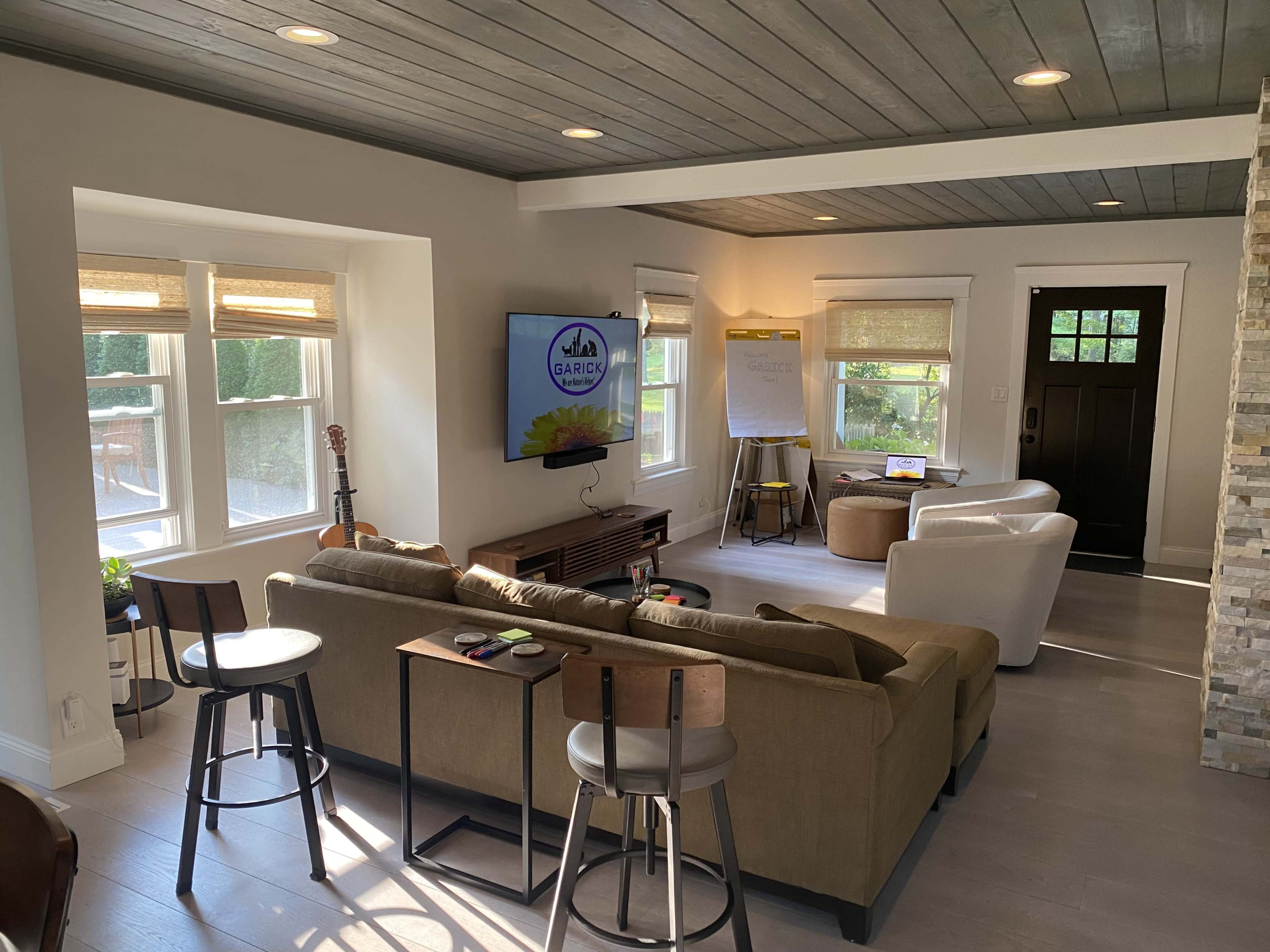 Modern Wooded Retreat for Team Offsites & Creative Gatherings Image in Chagrin Falls Township, Chagrin Falls, OH