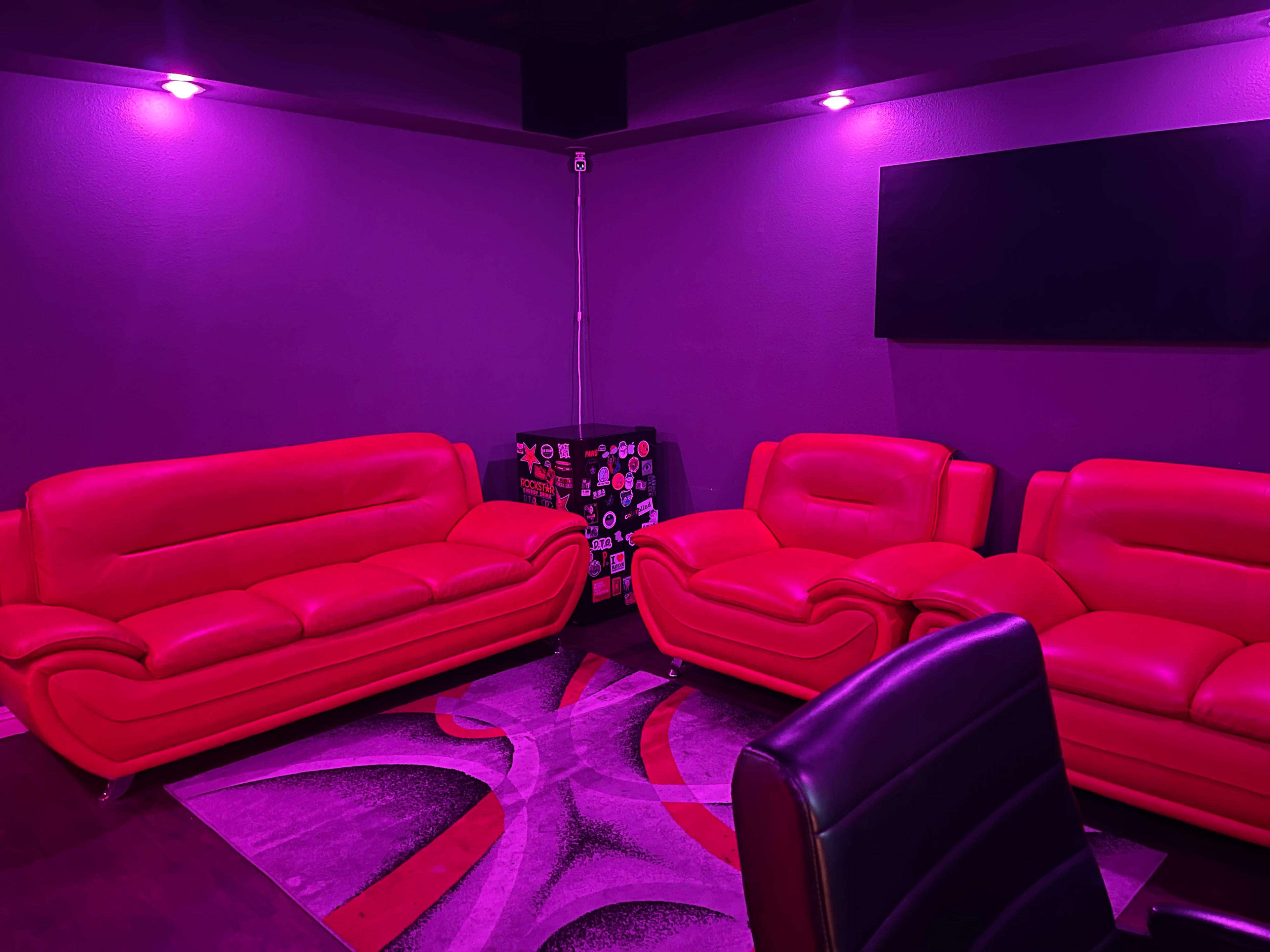 Downtown Recording Studio Image in Ontario, Ontario, CA