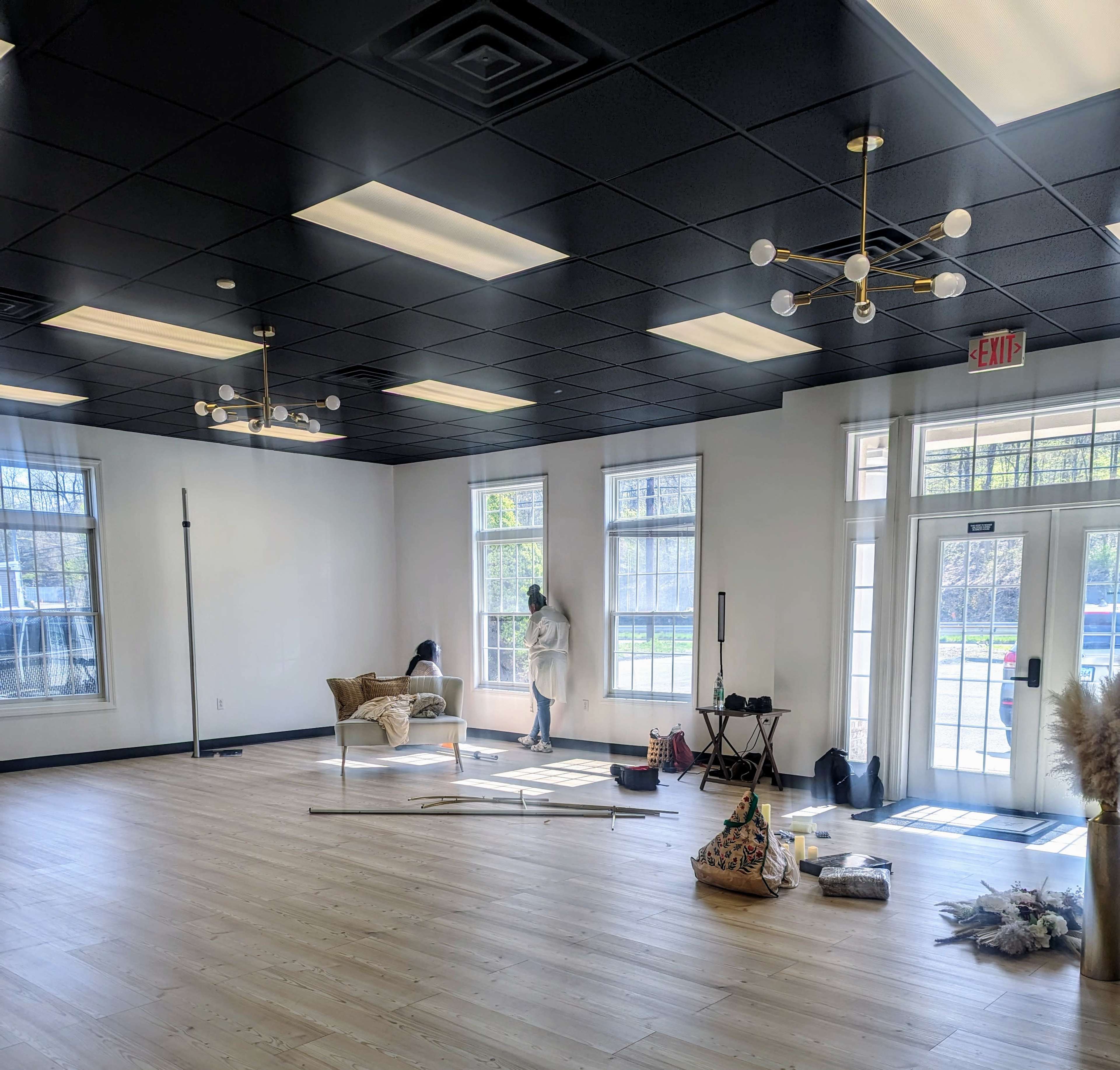 Chic Intimate Event Venue for Content Creation, Classes, Workshops and Weekday Events| Berlin, CT Image in Berlin, Berlin, CT