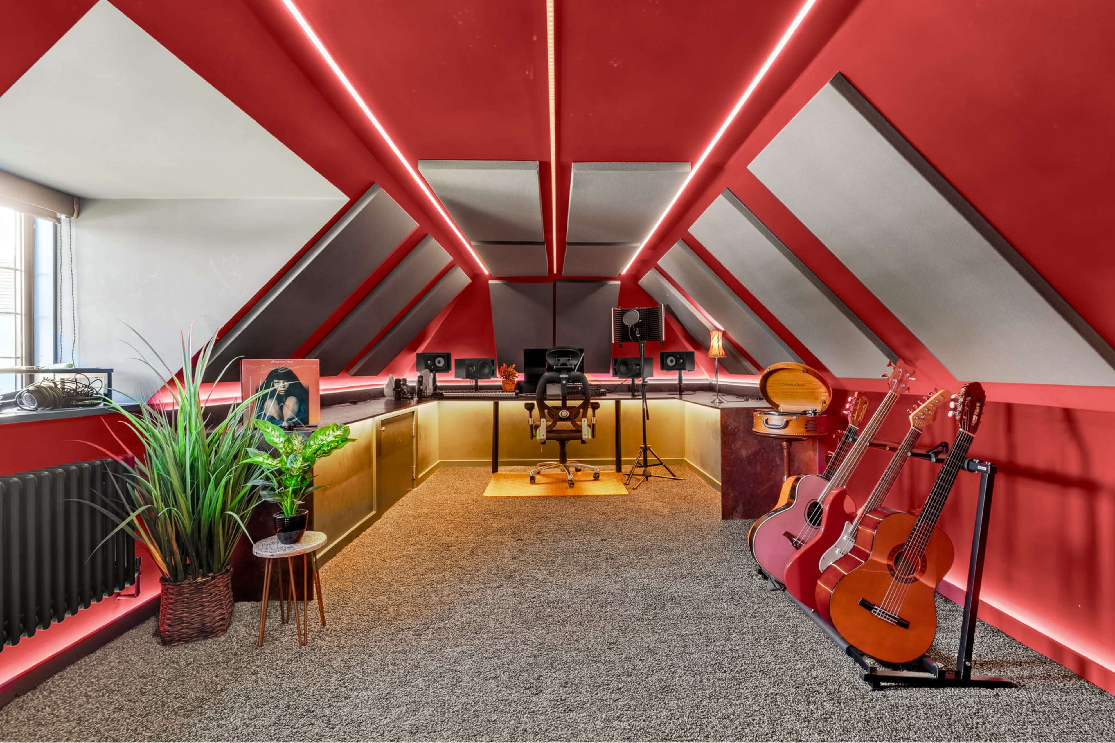 Rustic Sound-Proof Recording Studio Image in Bray Civil Parish, Maidenhead, Berkshire, ENG