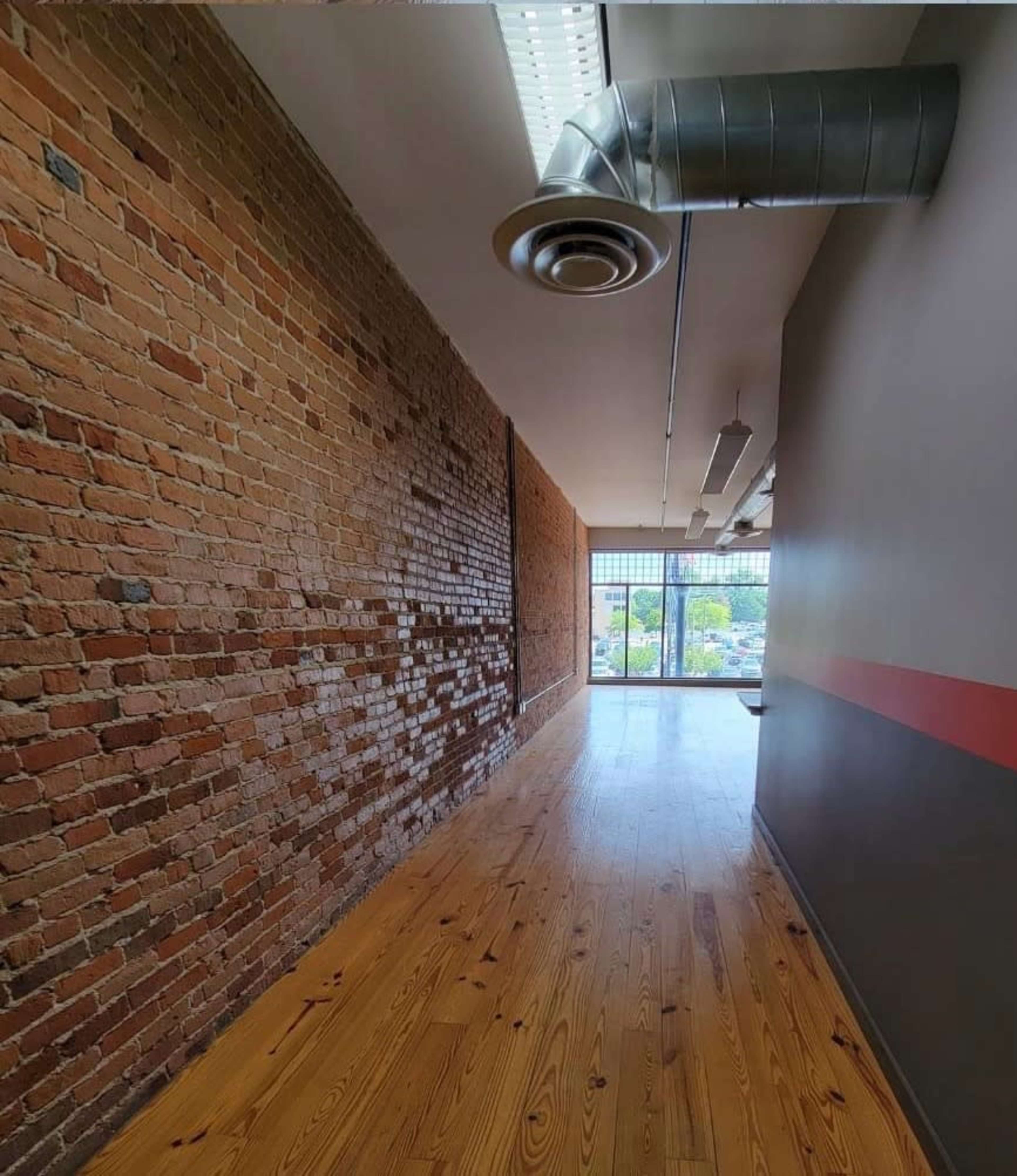 Spacious downtown studio with amazing city view Image in Downtown, Flint, MI