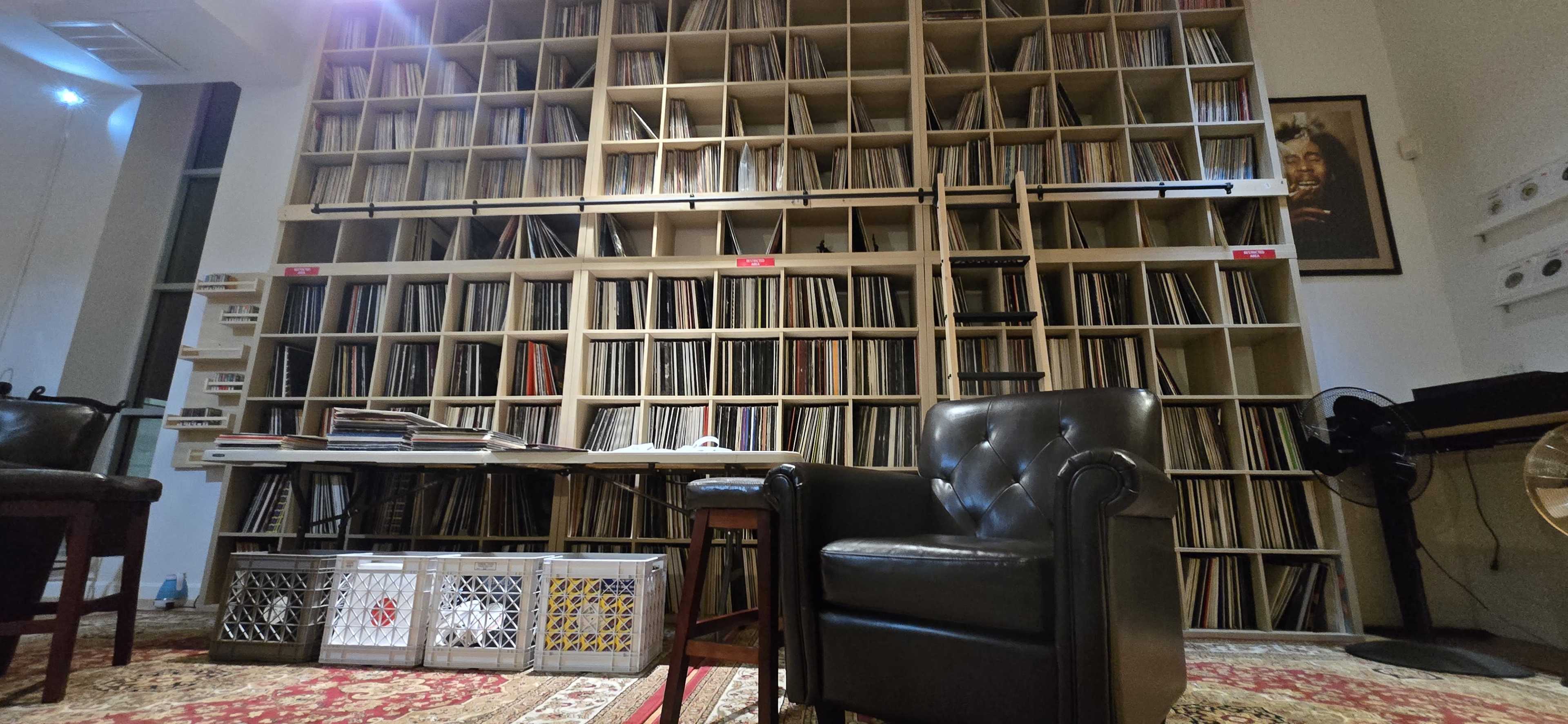 Mid Town, Vinyl Record Retail Space Image in Northwest Washington, Washington, DC