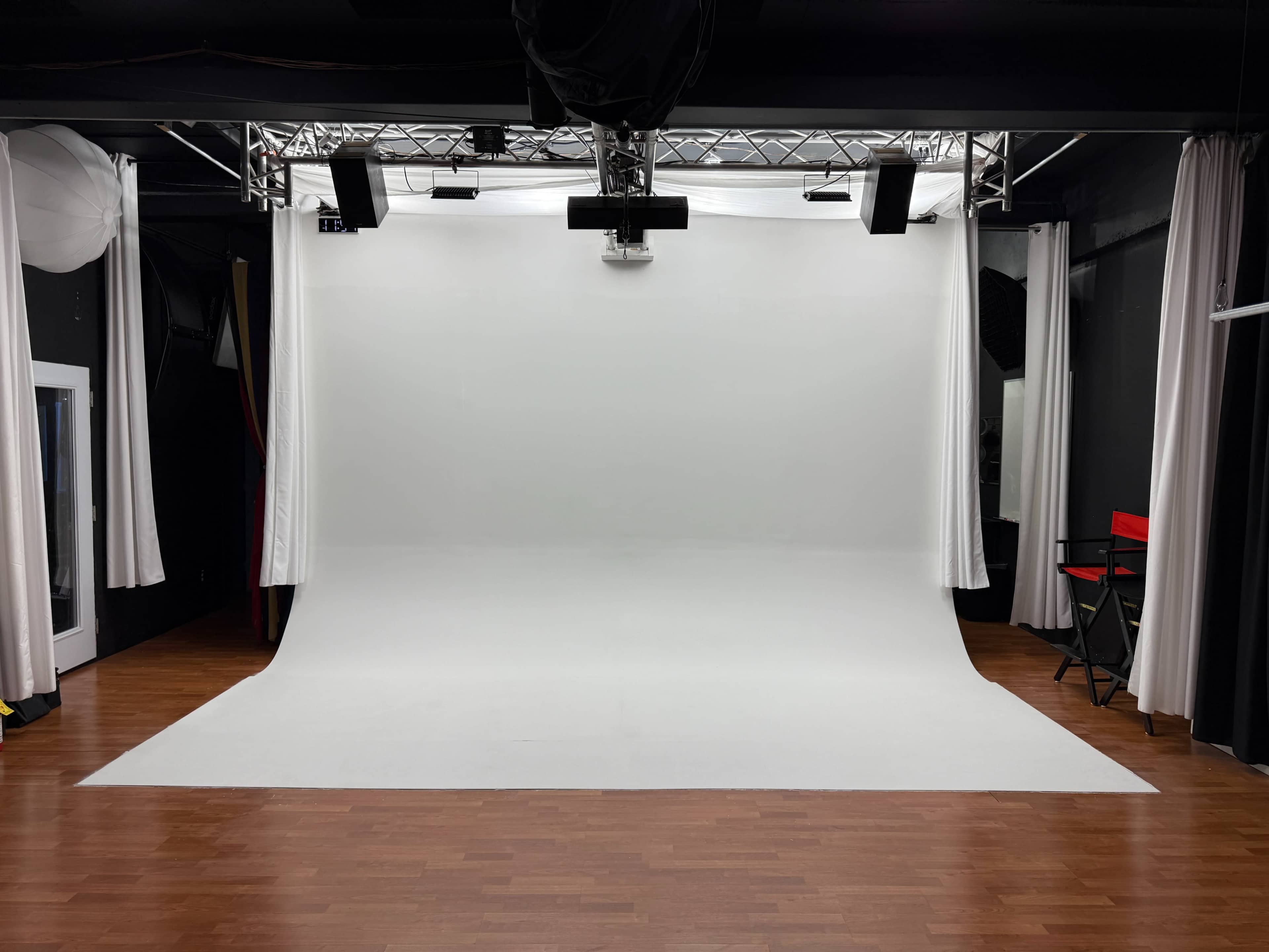 The most equipped photography/ videography studio on the island. Image in Waipahu, Waipahu, HI