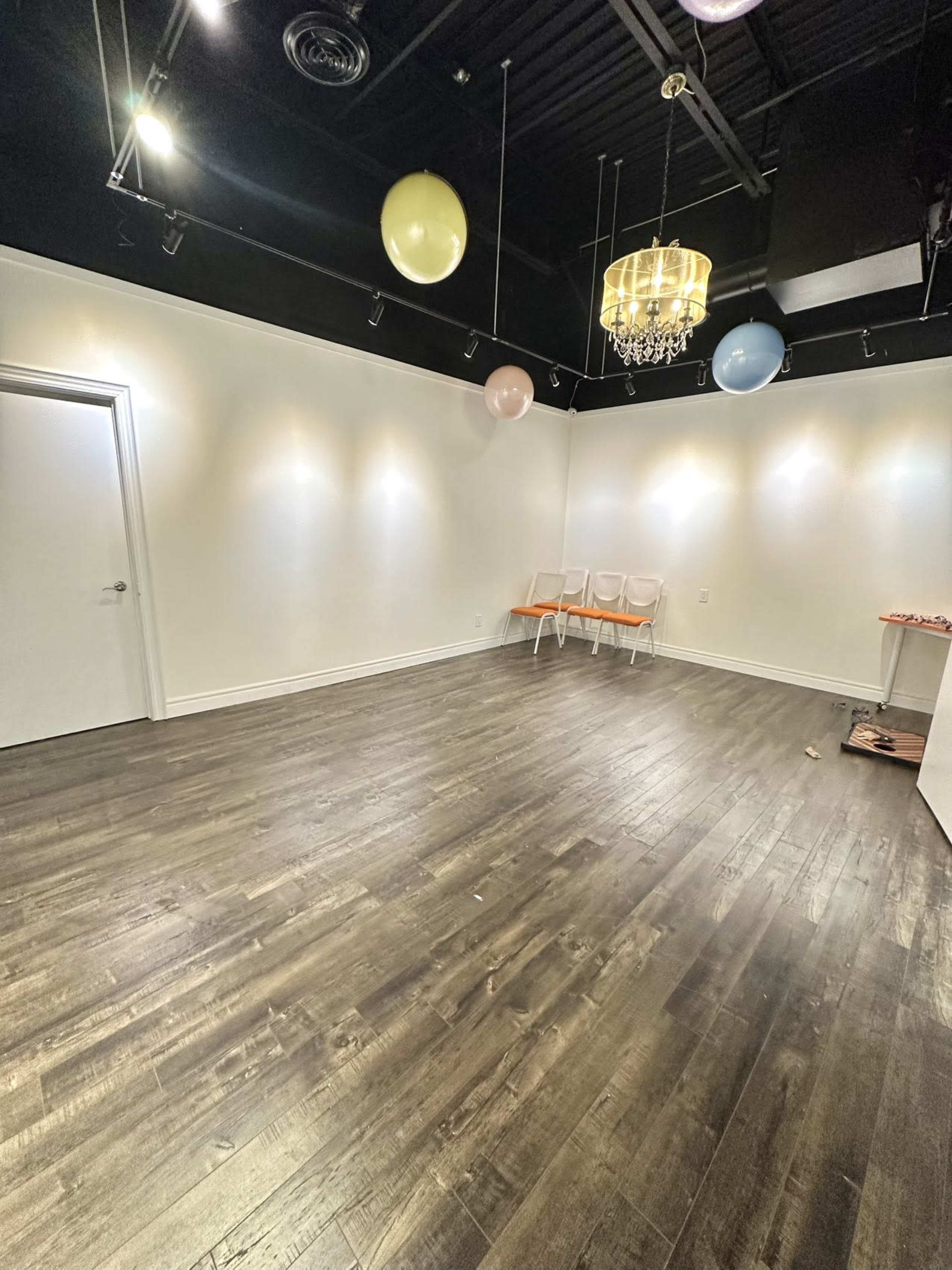 Modern Event Space in the Heart of Markham with High Ceilings and Versatile Layout Image in Markham, Markham, ON