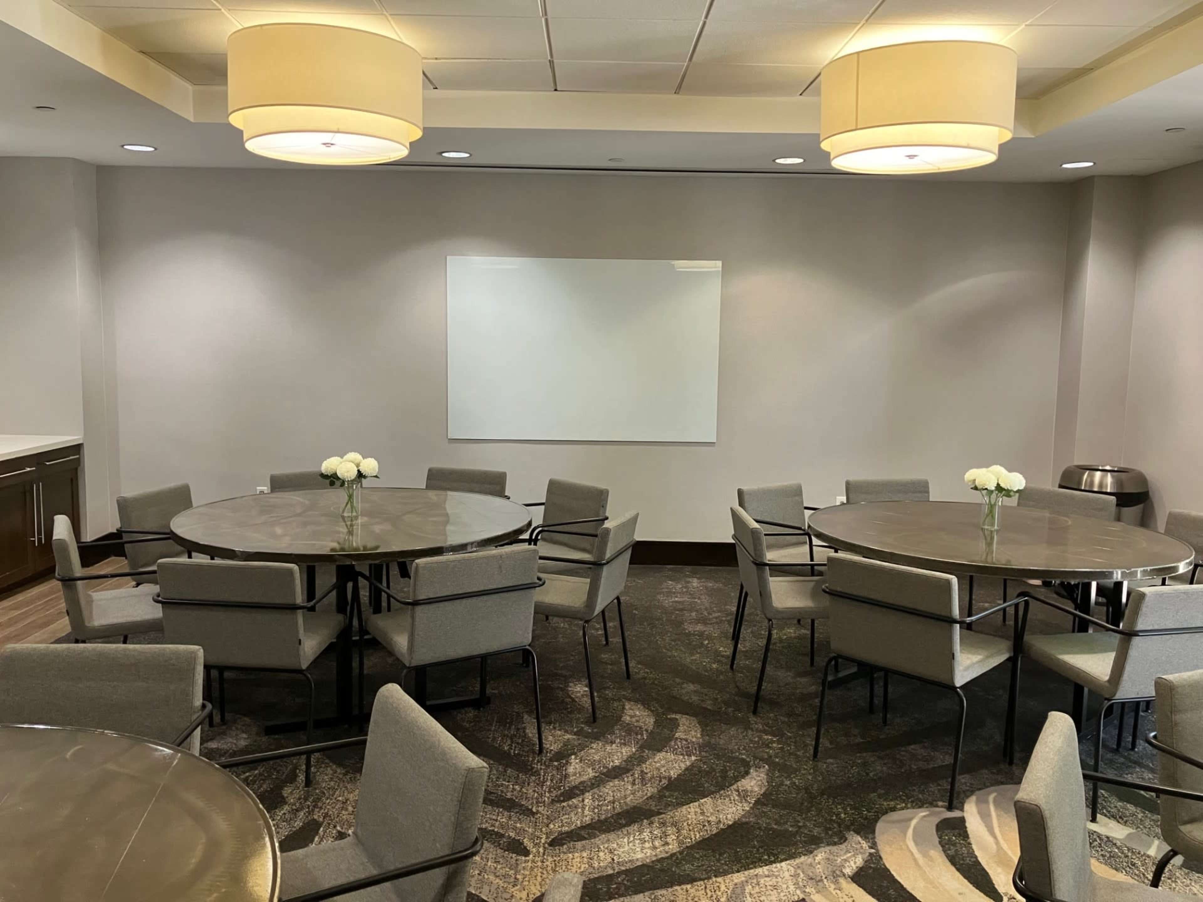 Meeting Space in the Heart of Hollywood Image in Central LA, Los Angeles, CA