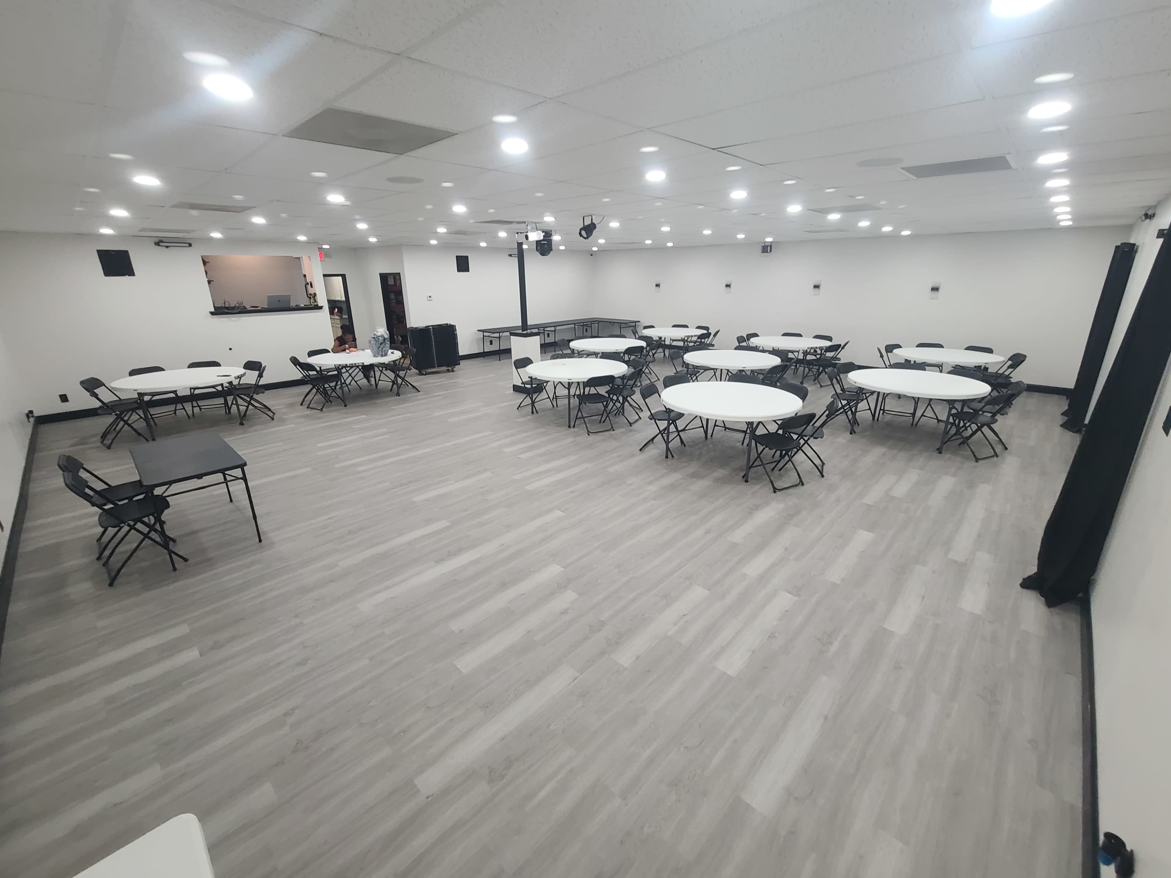 Home away from home. newly renovated comfortable space in Cordova Image in Cordova, Cordova, TN