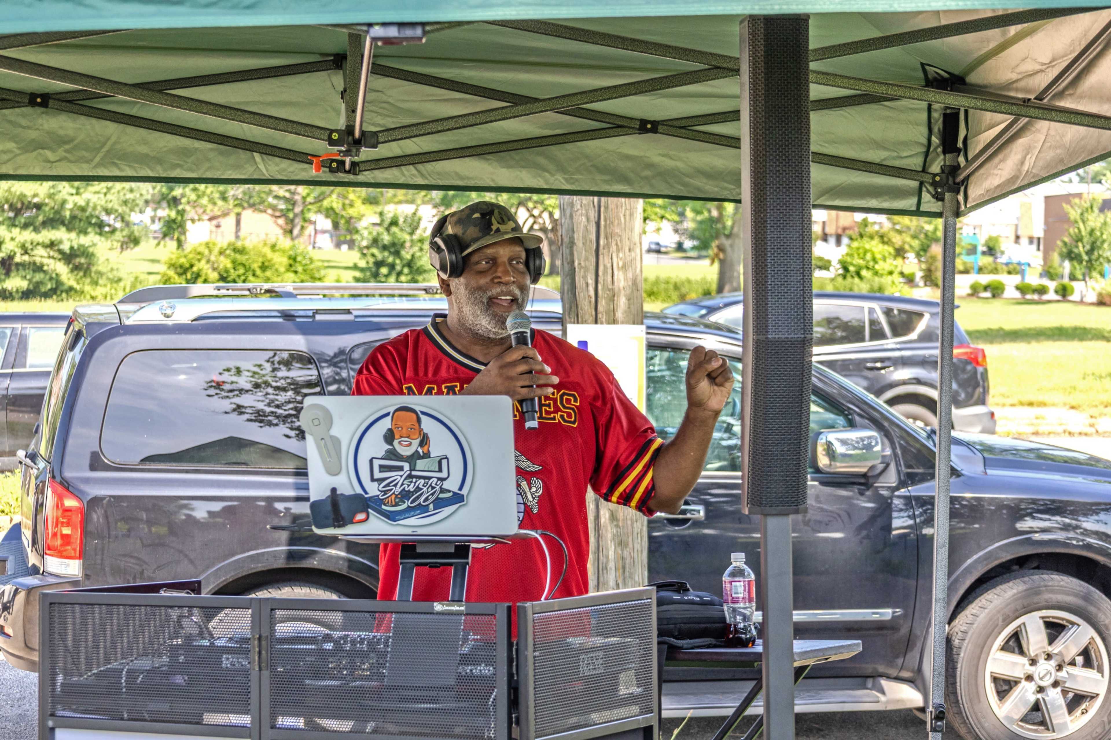 Sunflower Field in Northeast Philadelphia Image in Northeast Philadelphia, Philadelphia, PA