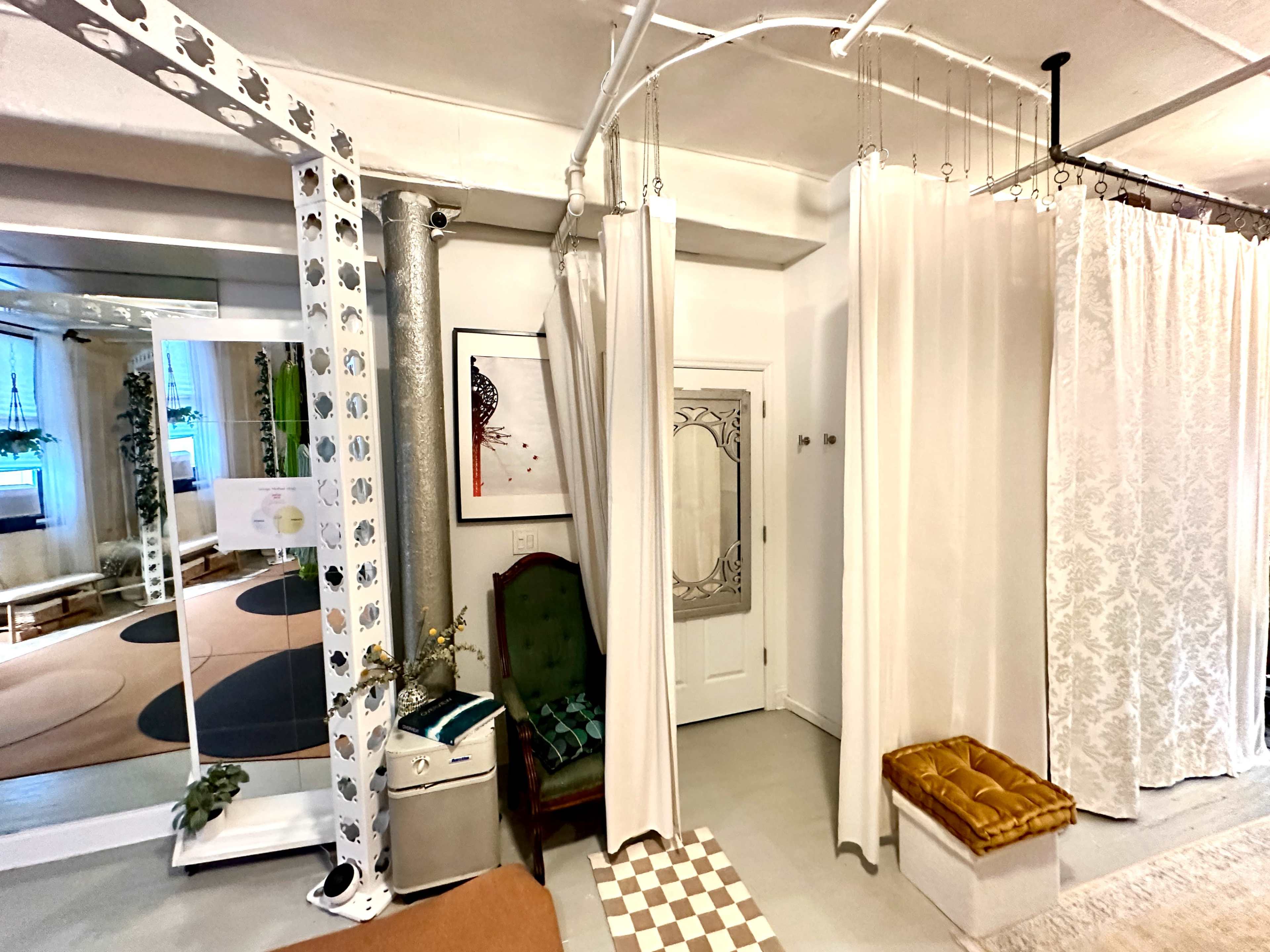 A Private Yoga & Aerial Arts Studio in a Classic Loft In Dumbo Image in Brooklyn Heights, Brooklyn, NY
