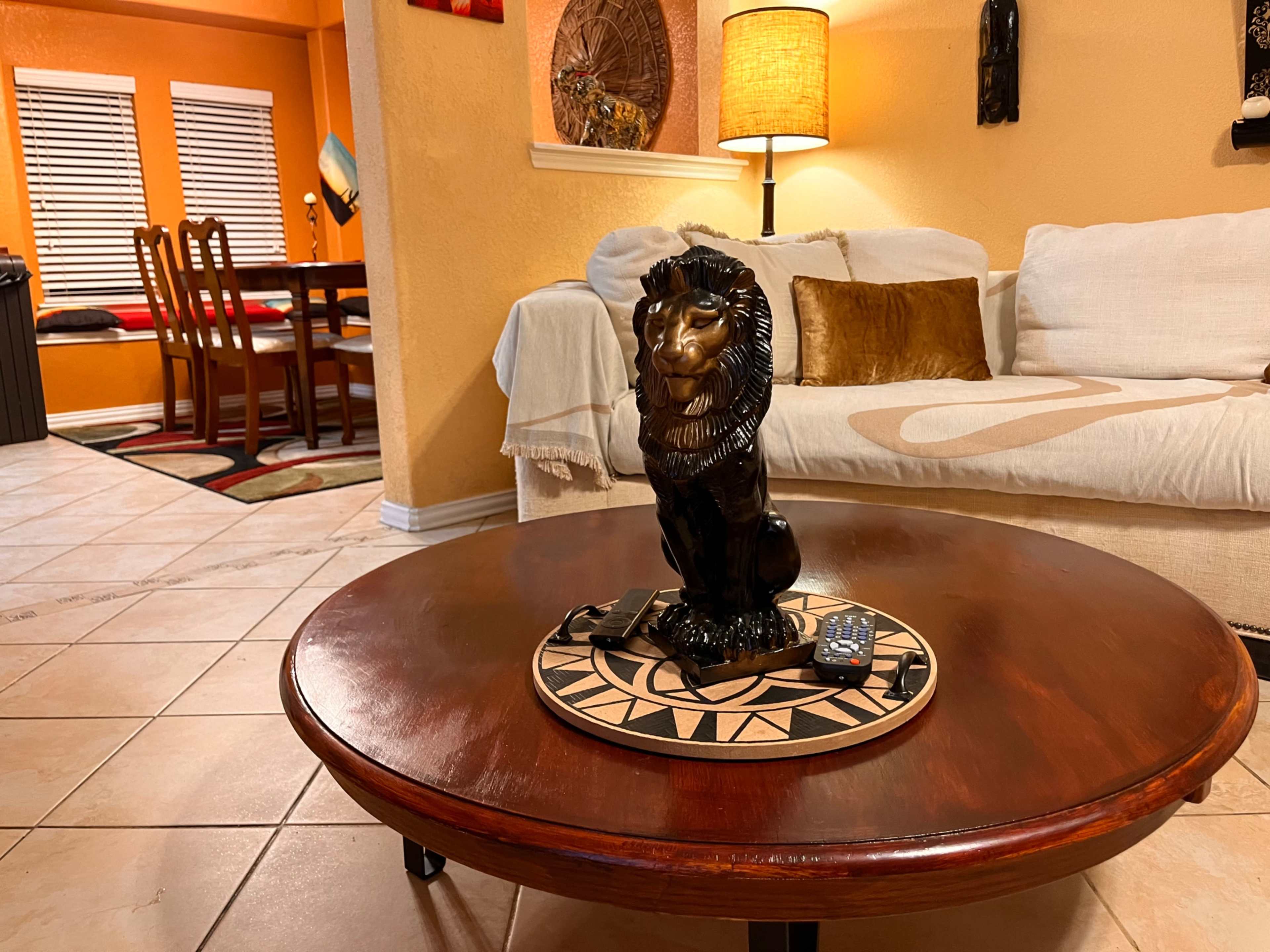 KendajaUSA: an African themed 4 BR guesthouse. Image in Central Southwest, Houston, TX