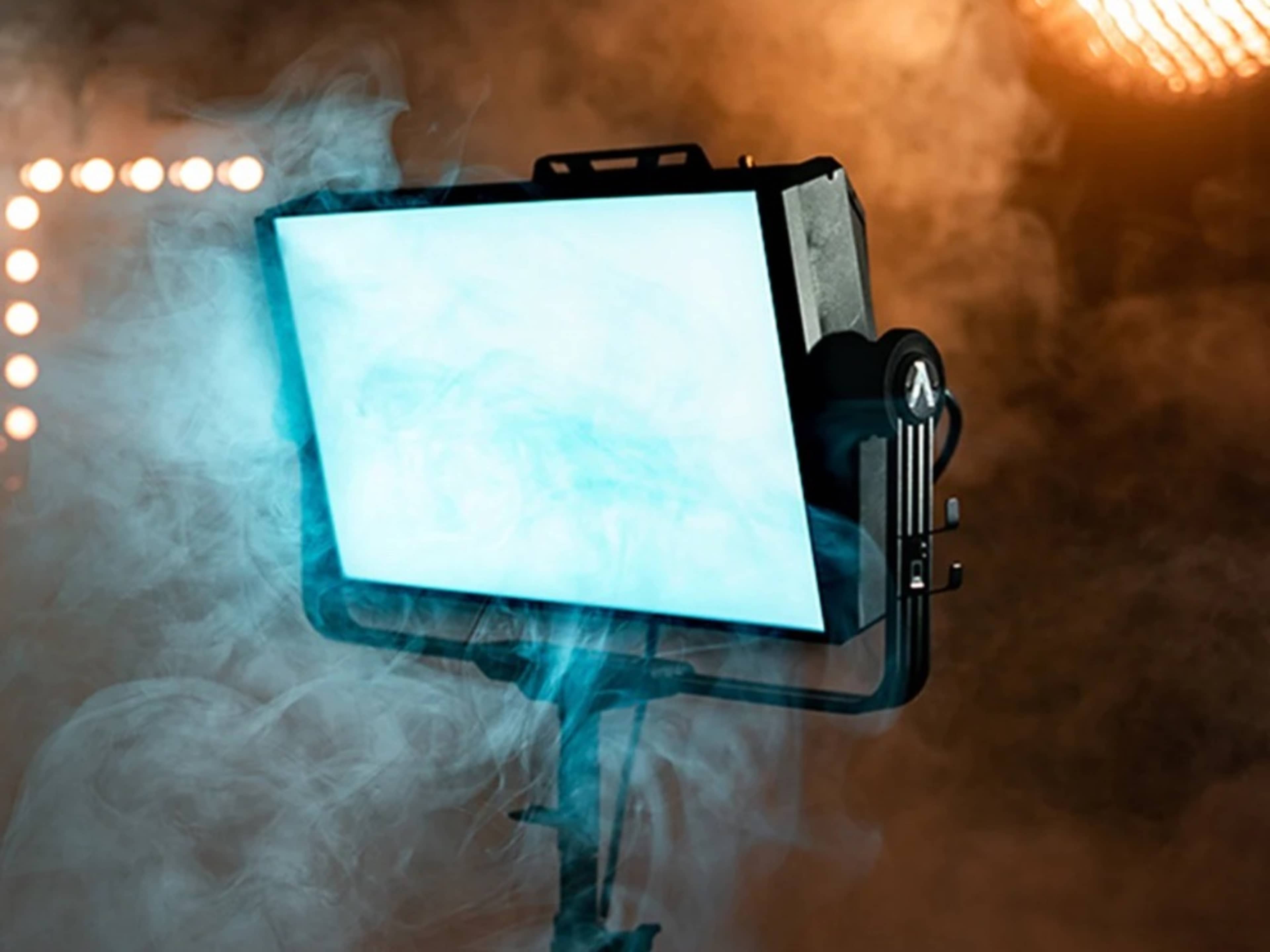 2 light cinema package