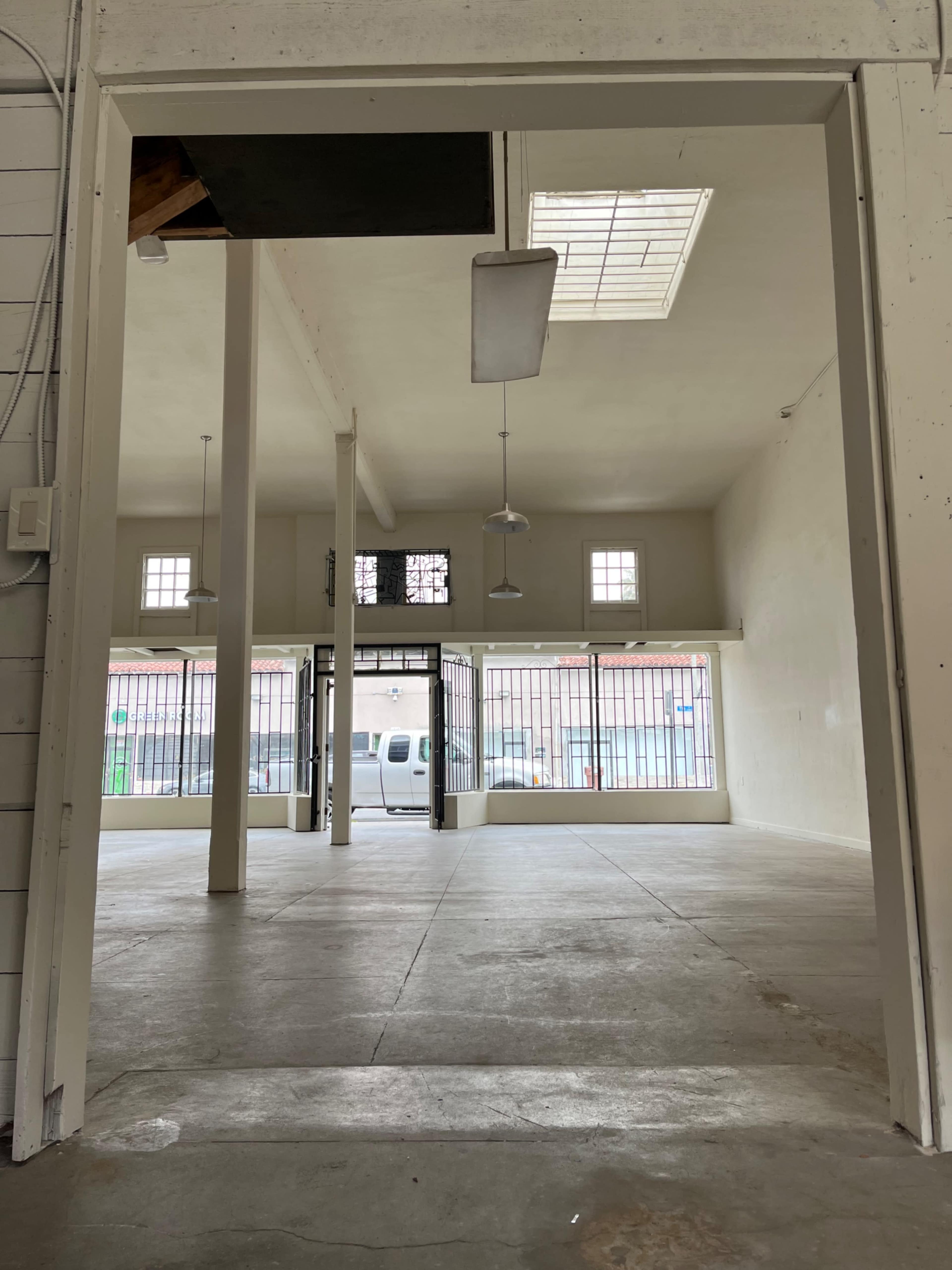 Large Long Beach Venue & studio space. Image in North Alamitos Beach, Long Beach, CA