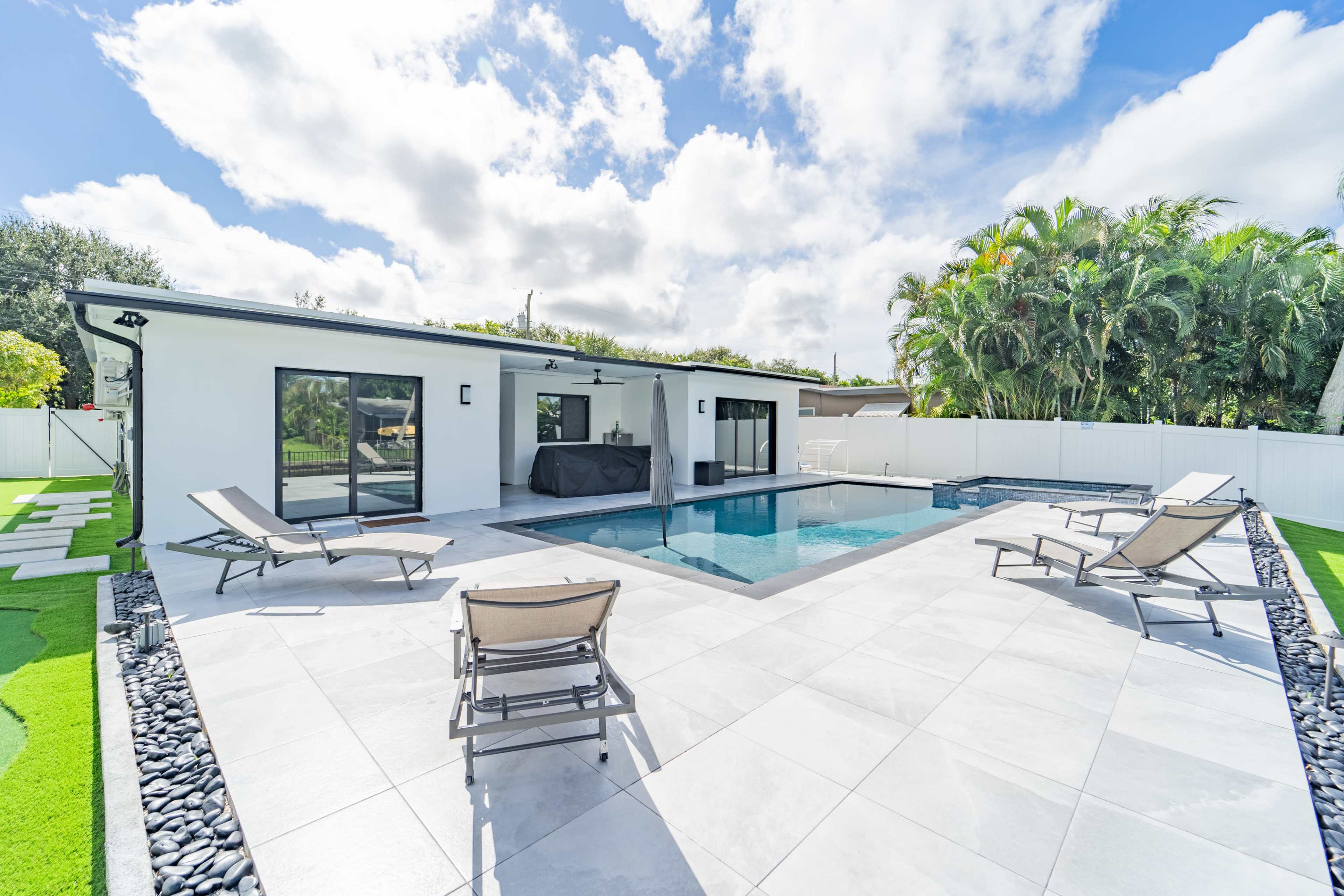 Modern House with Amazing Pool & Canal Views Image in Oakland Park, Oakland Park, FL
