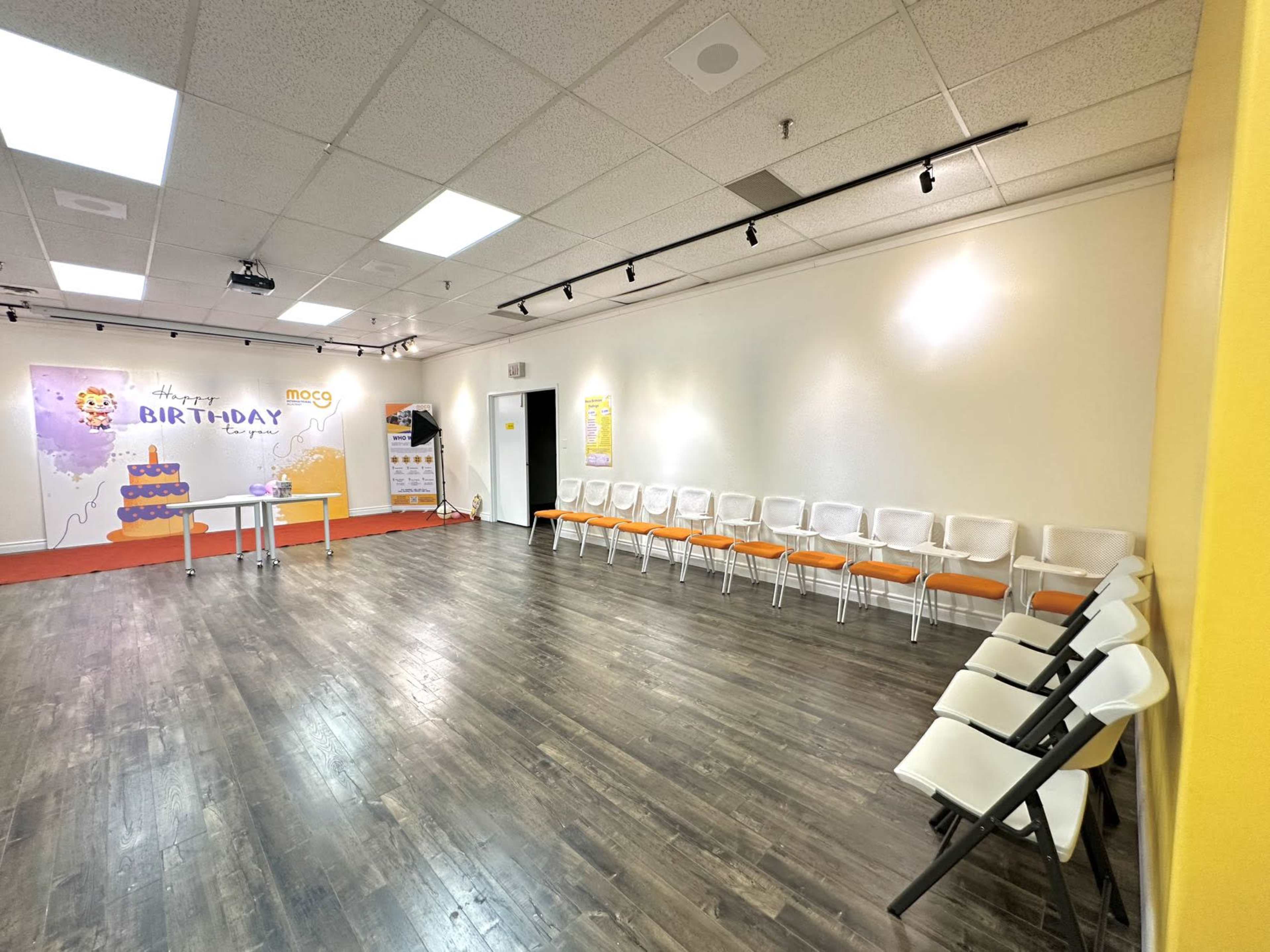 Modern Event Space in the Heart of Markham with High Ceilings and Versatile Layout Image in Markham, Markham, ON
