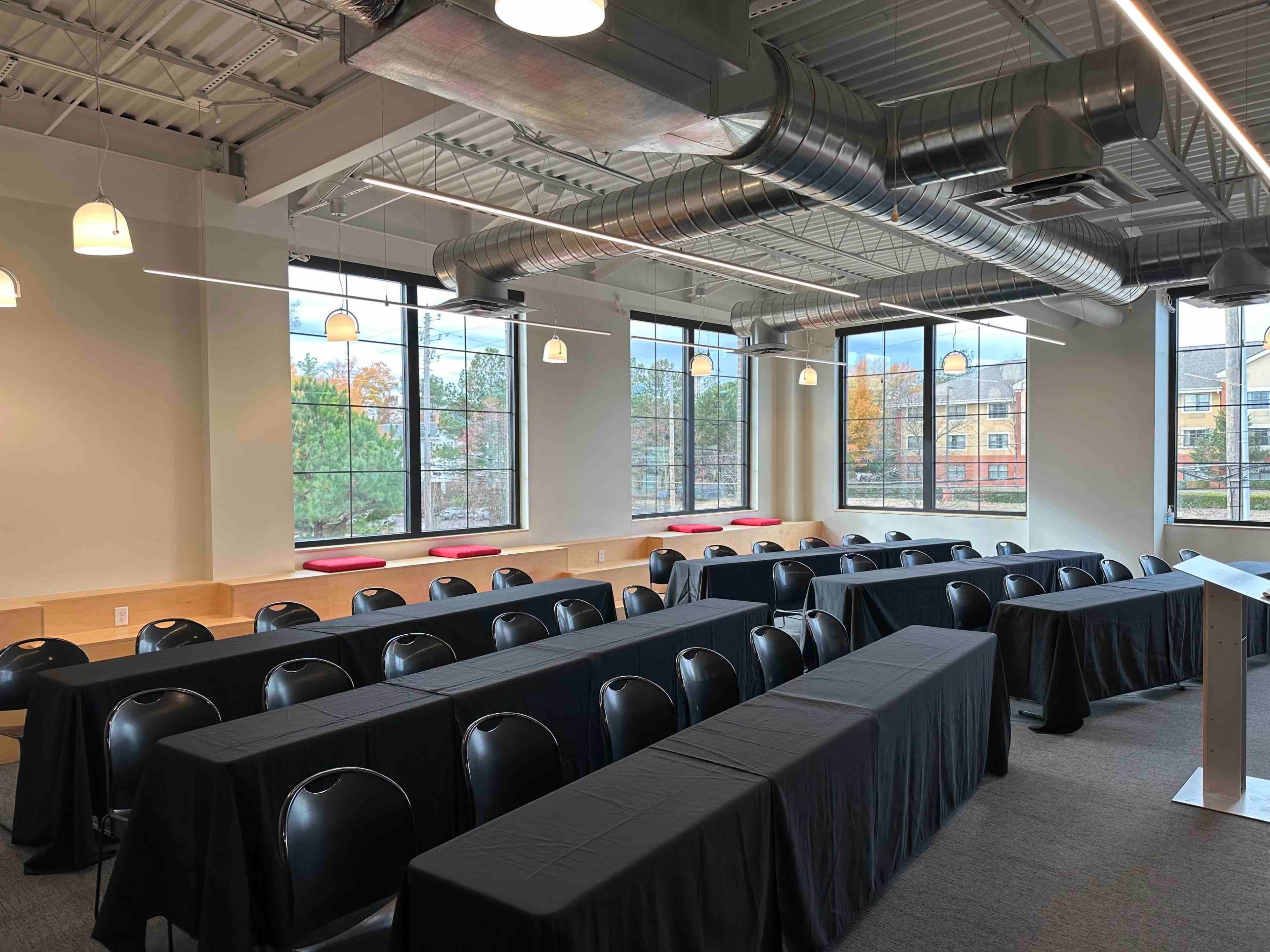 Roundtable Meetings and Events Image in Massey Hill, Memphis, TN