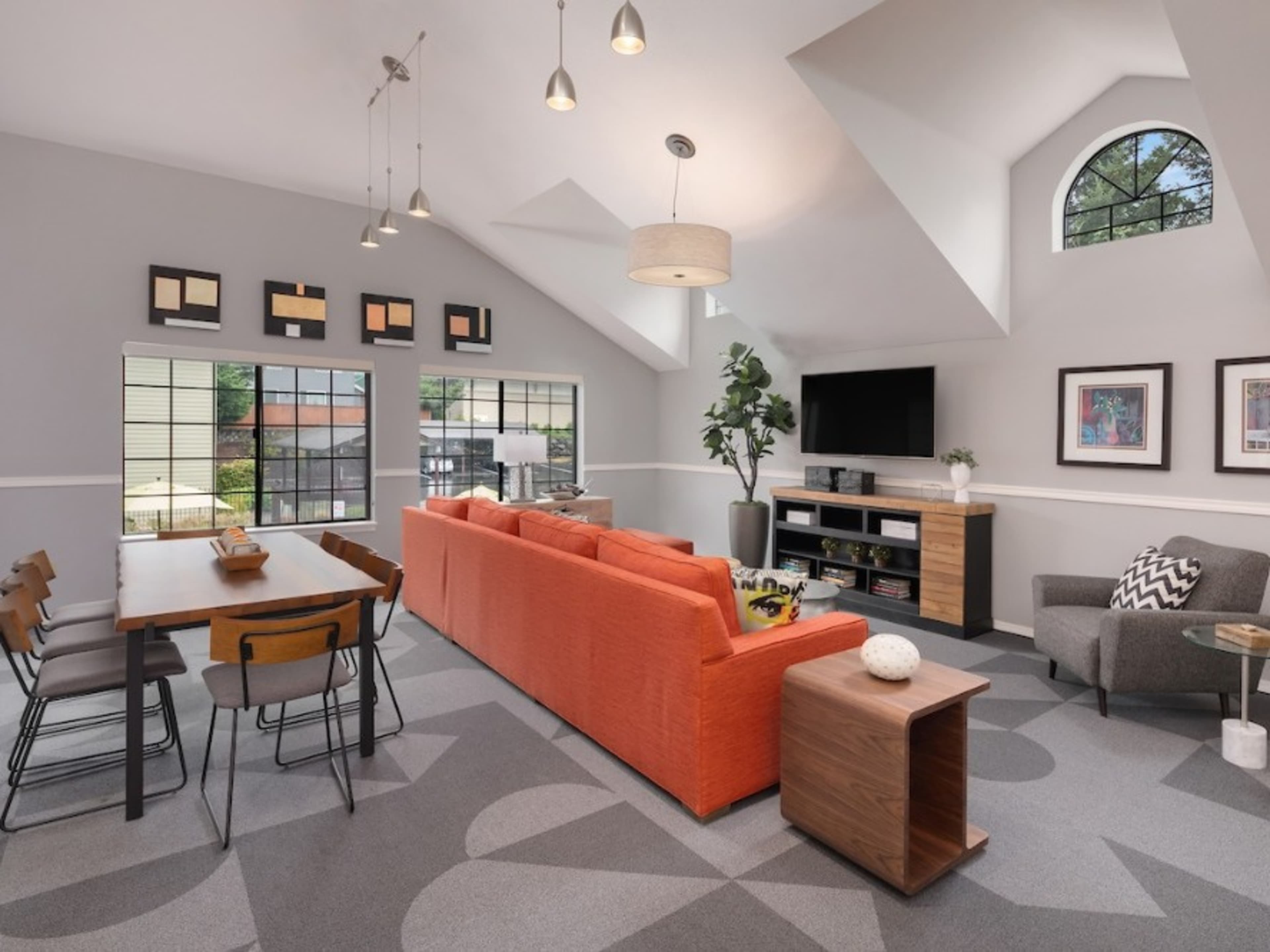 Lounge area with Kitchen