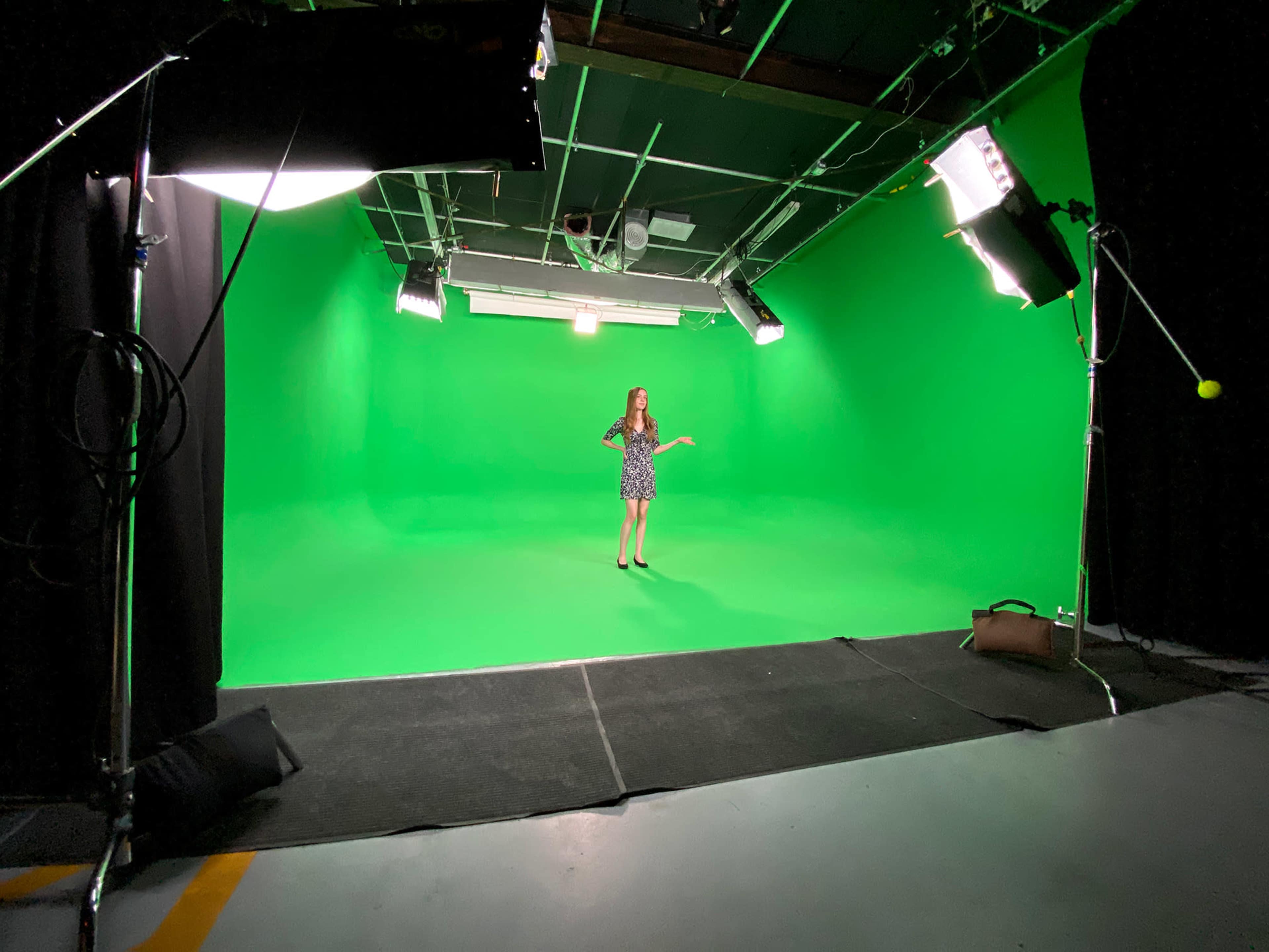 Pre-lit Sound Proof Green Screen Studio Image in , Burbank, CA