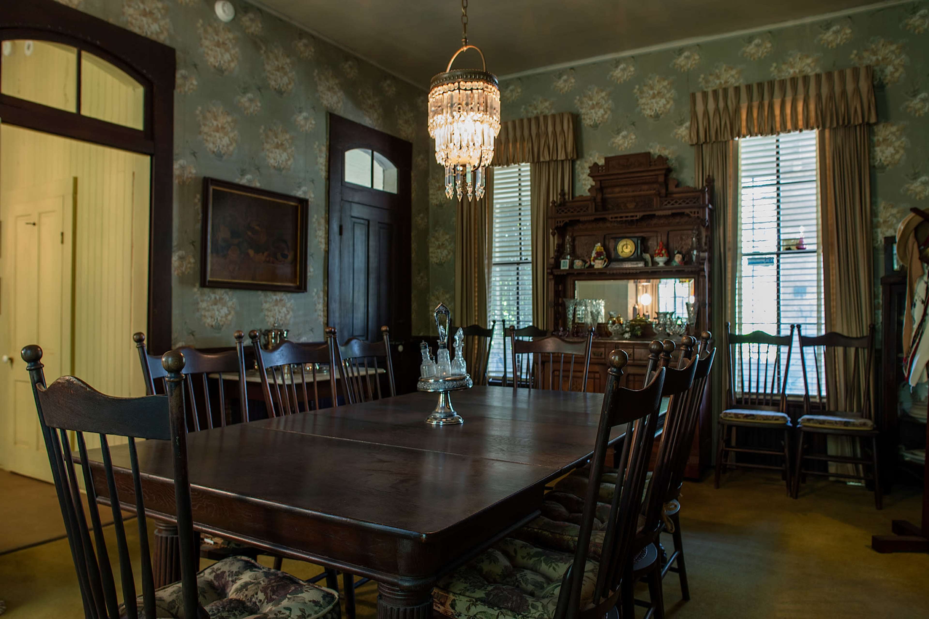 Historic House and Gardens near Downtown Image in Old West Austin, Austin, TX