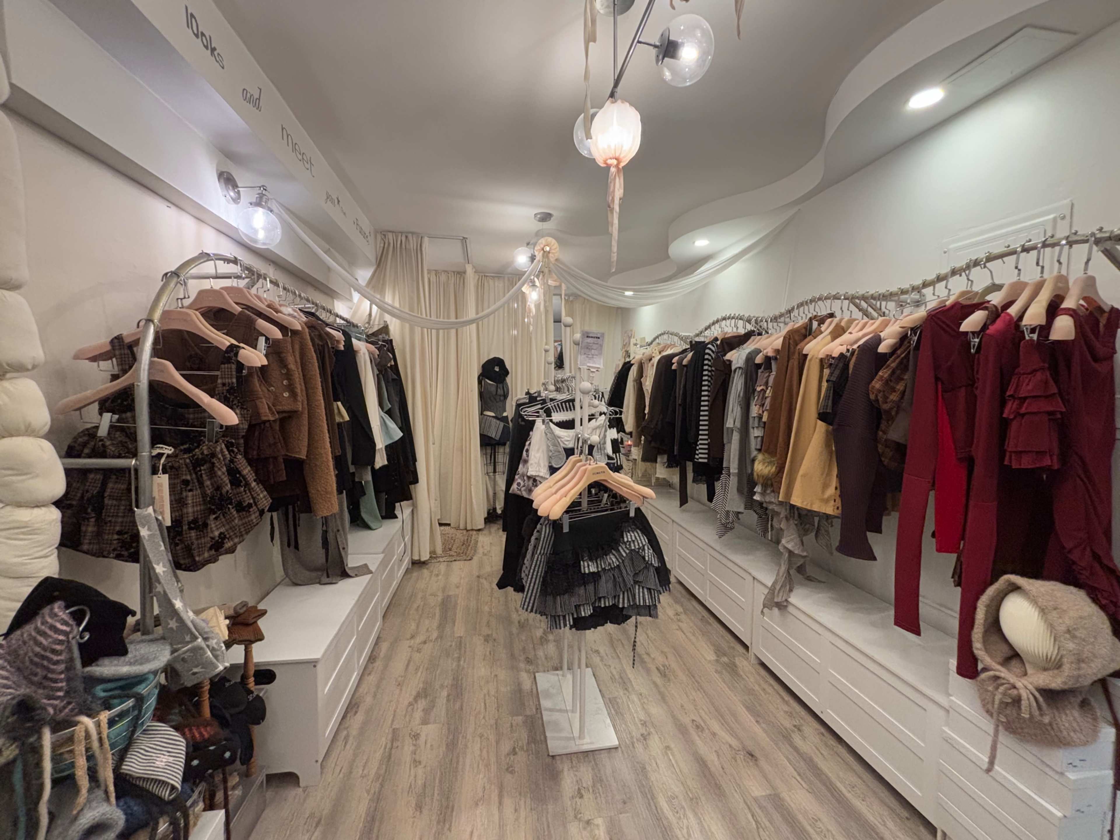 Cozy Pop Up space in the center of Lower East Side Orchard Street Image in Lower East Side, New York, NY