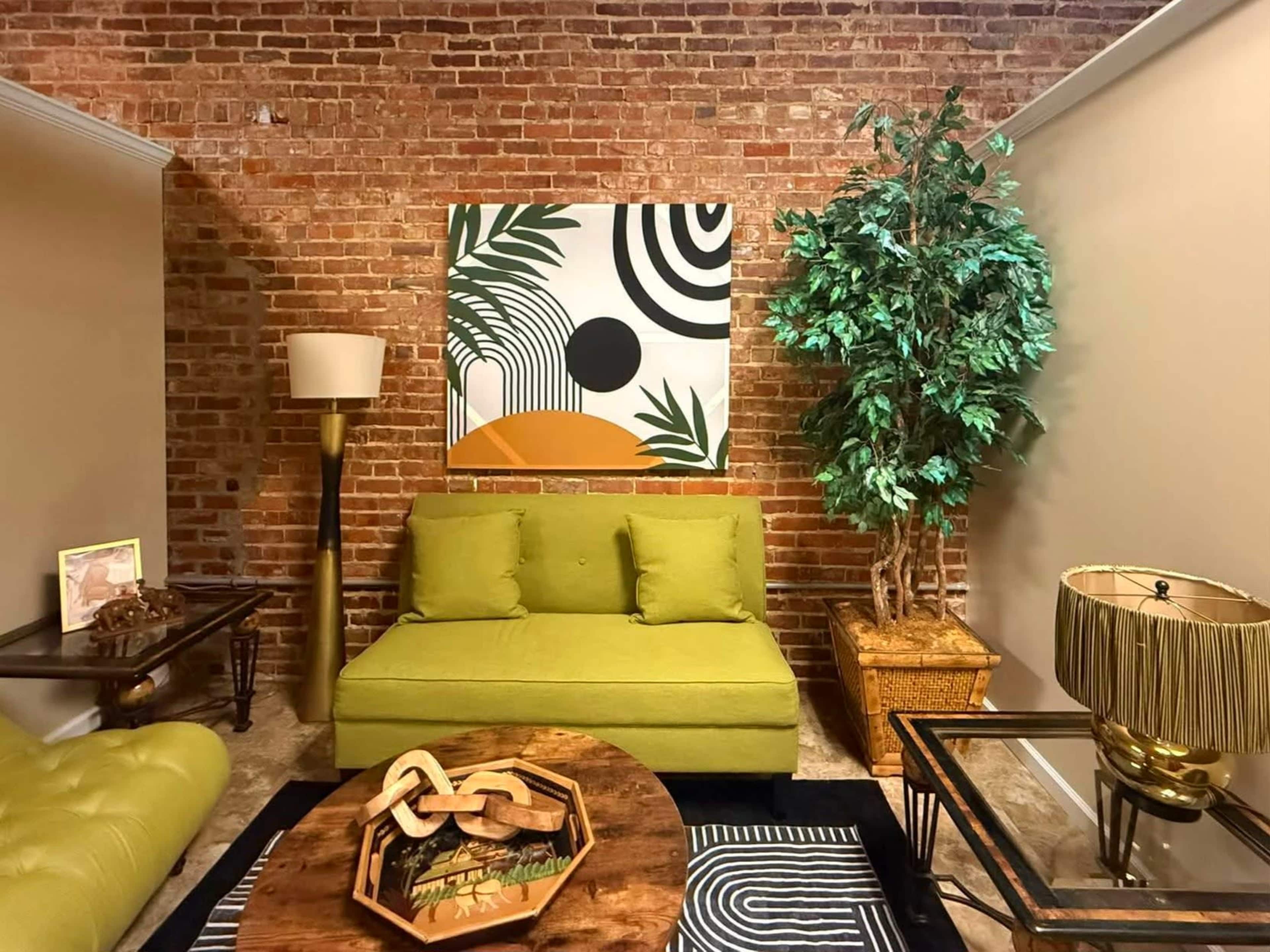 S&S Furnished Studios Image in East Chattanooga Neighborhood Association, Chattanooga, TN