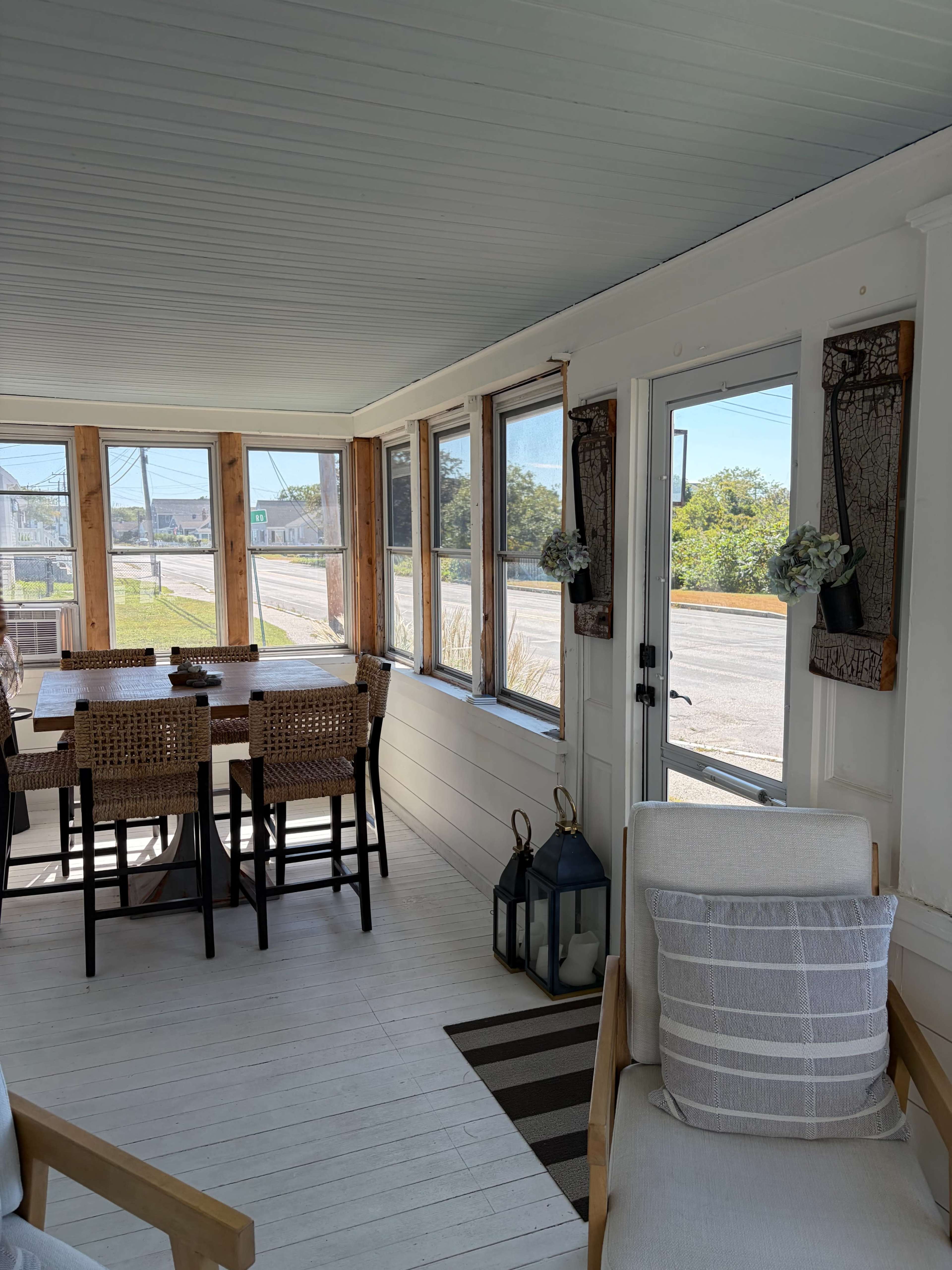 Beach Town 4 Bedroom Home Walking Distance To The Beach Image in Ocean Bluff-Brant Rock, Marshfield, MA