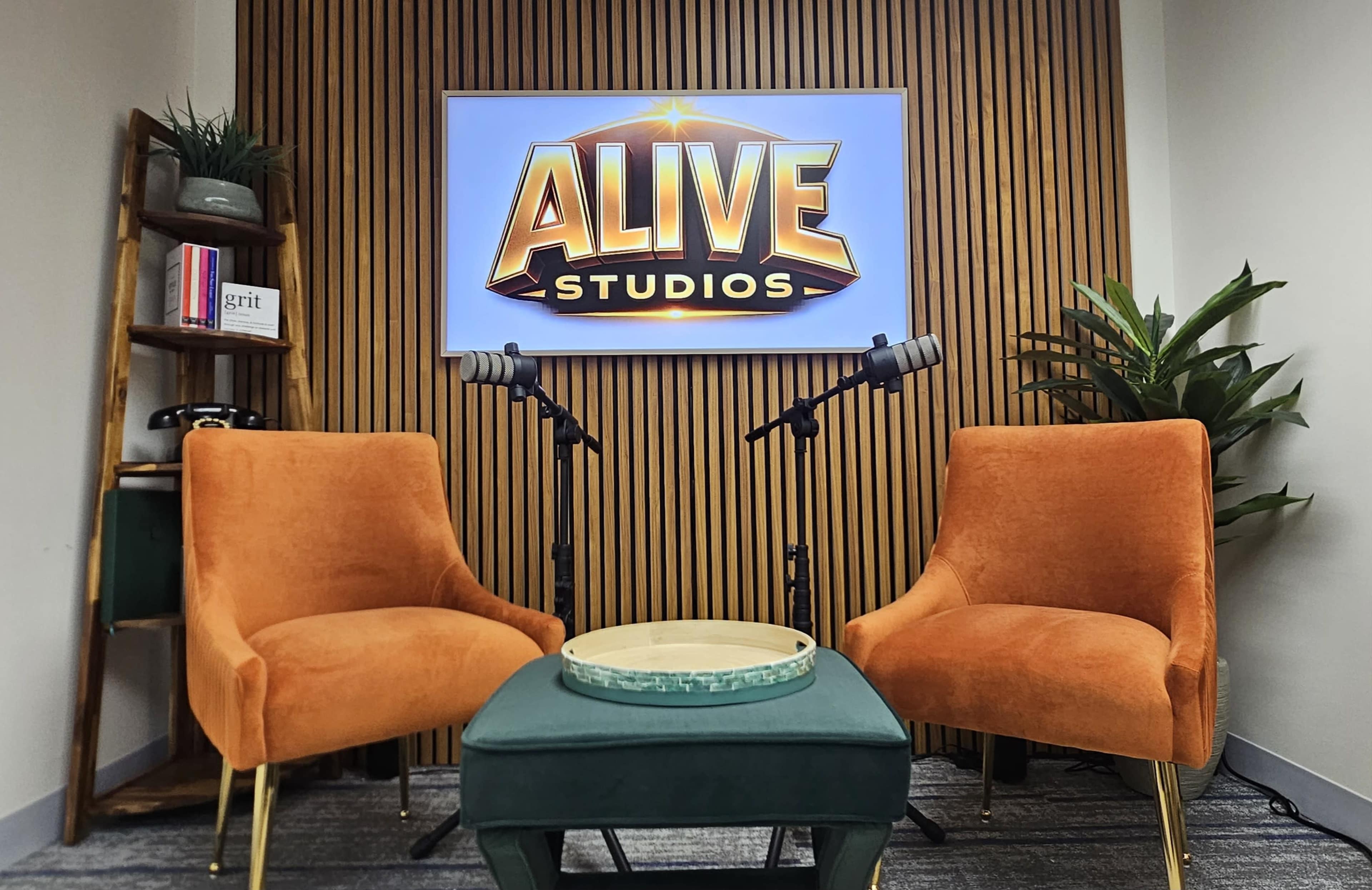 Downtown DC Podcast & Video Studio — Full Kit, 10 Looks Image in Northwest Washington, Washington, DC