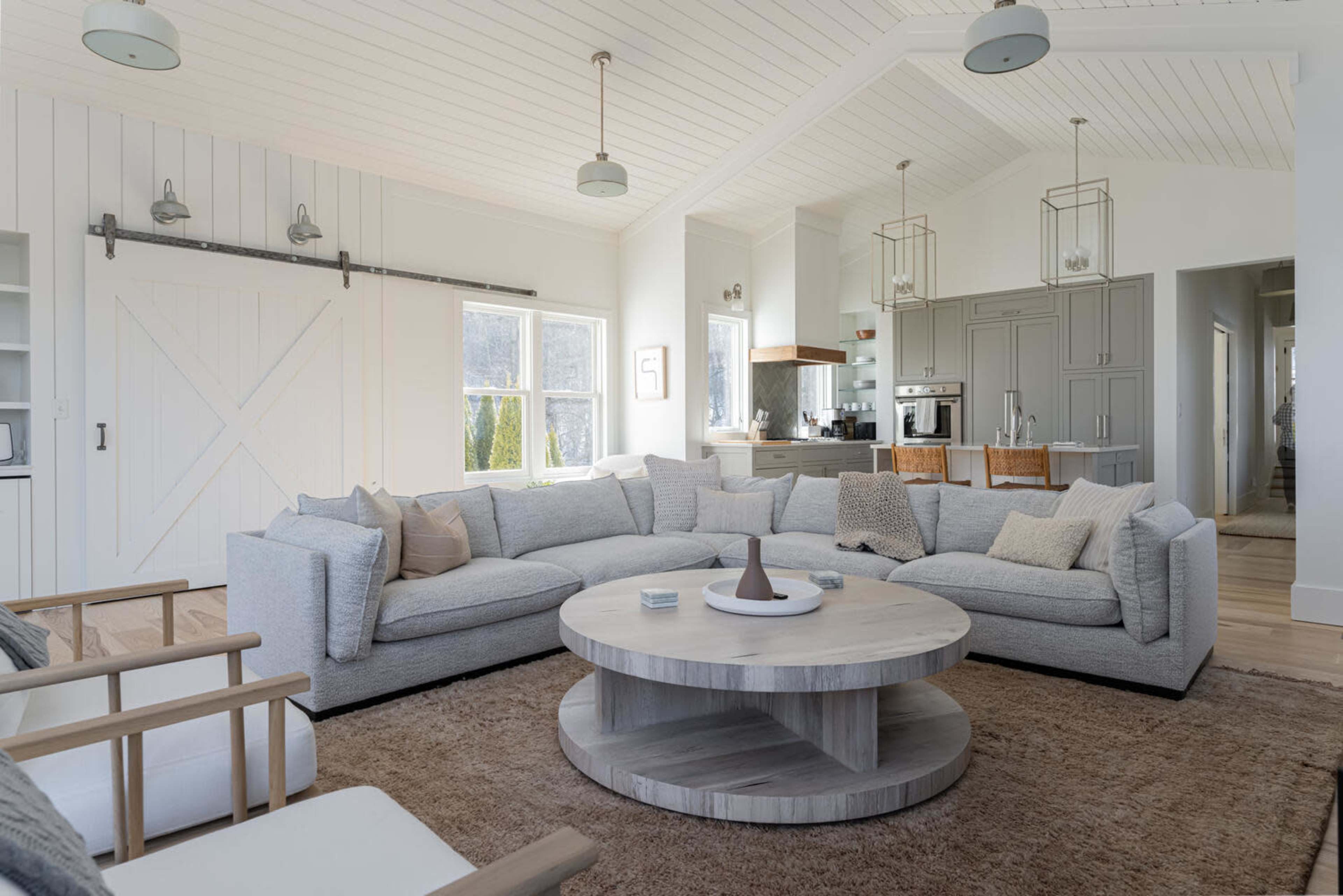 Bright Luxury Villa with Mountain / Skyline Views Image in , Fletcher, NC