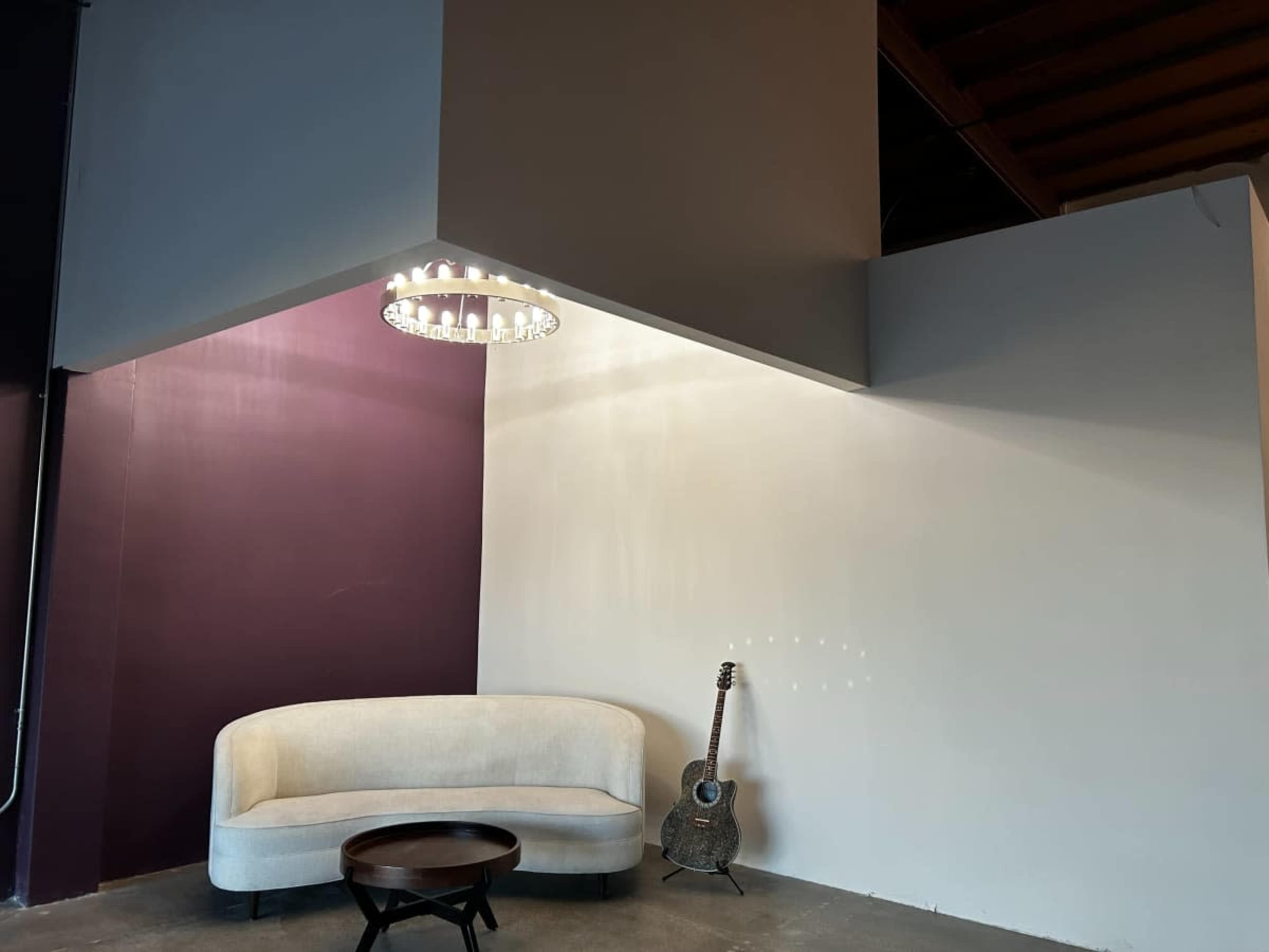 Industrial urban studio Image in Laguna Hills, Laguna Hills, CA