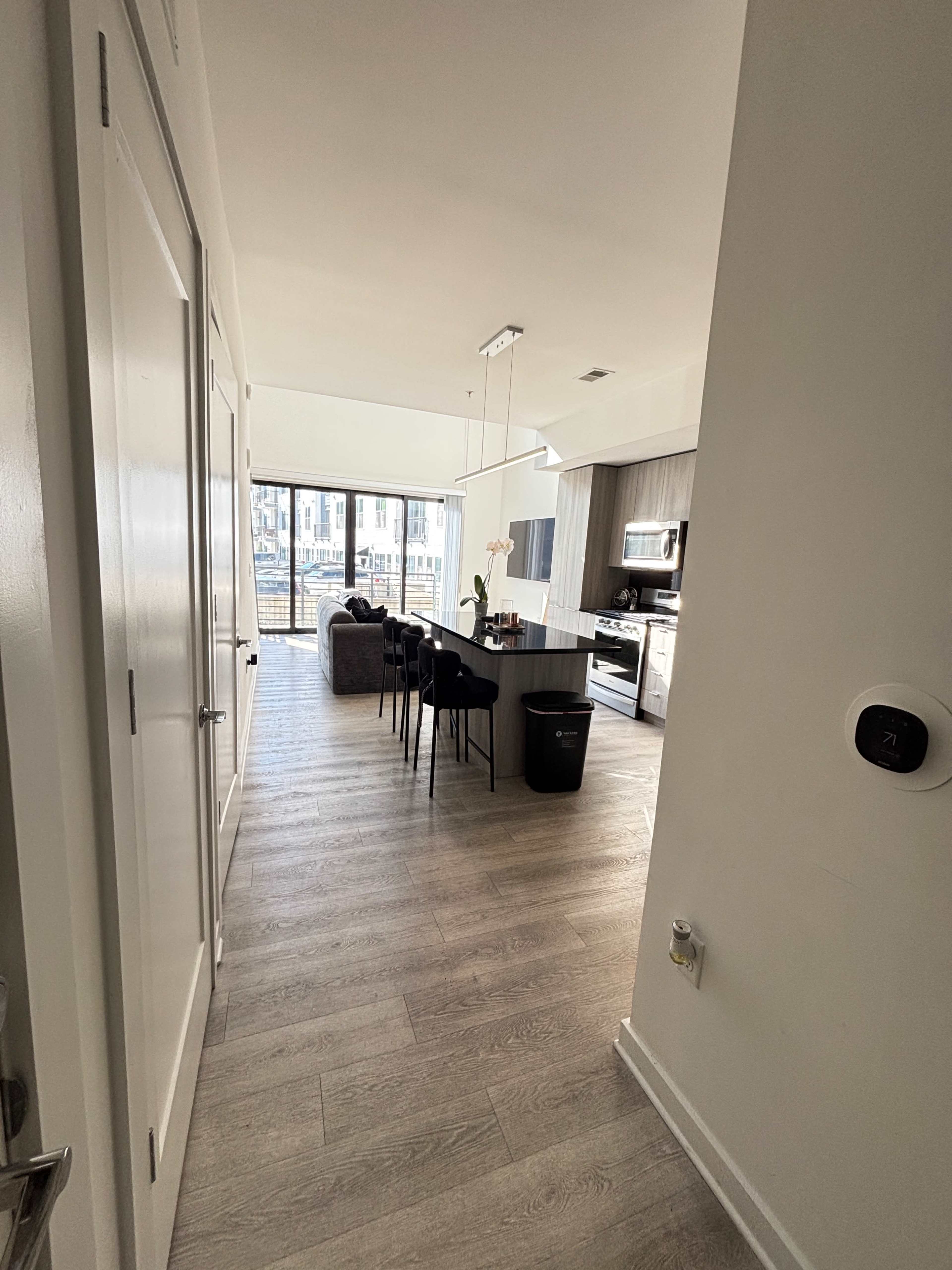 Modern Loft with Natural Lighting Image in Chamblee, Atlanta, GA