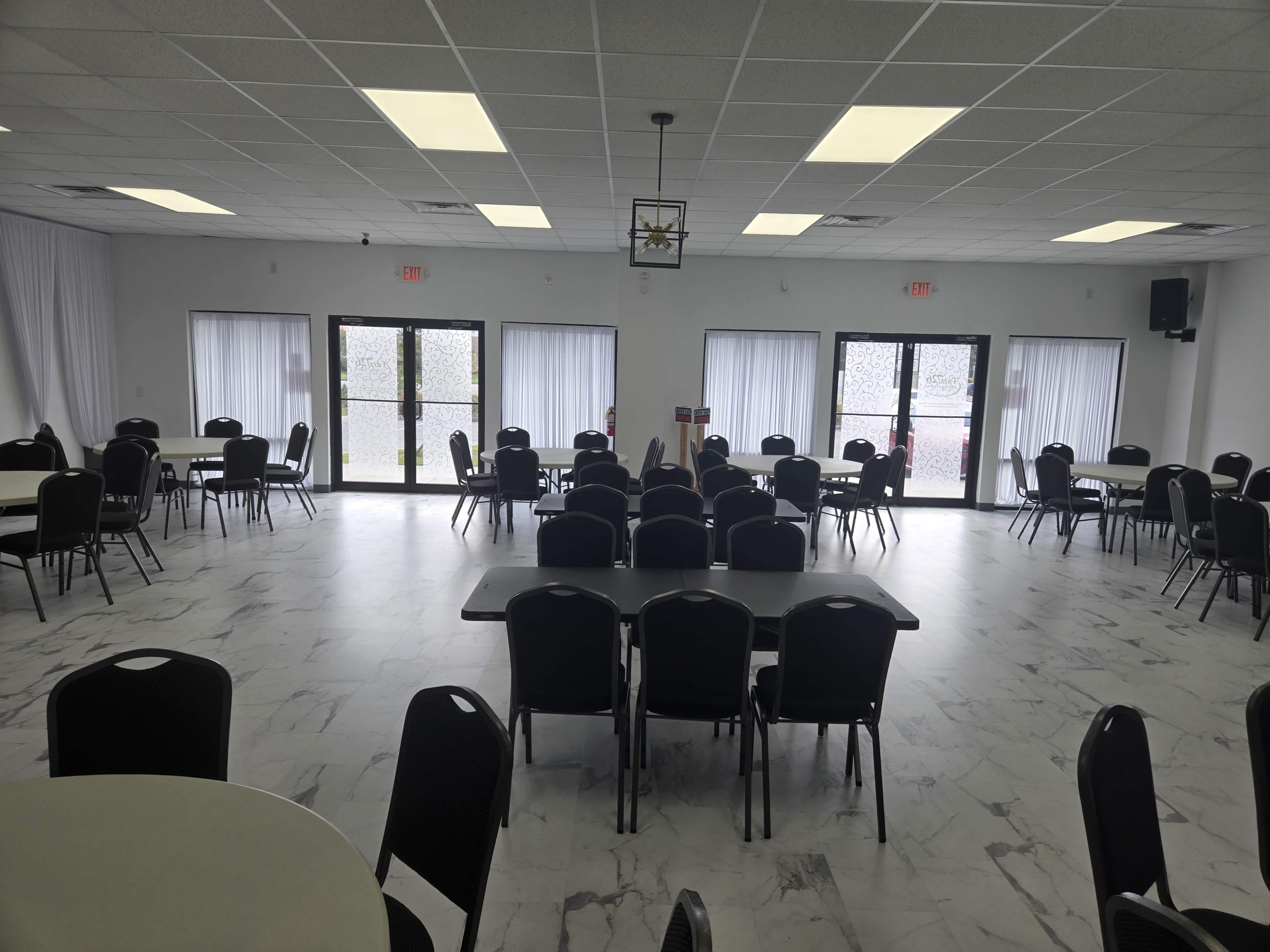 Urban Studio Open Floor Plan Image in Chatham Parkway, Savannah, GA