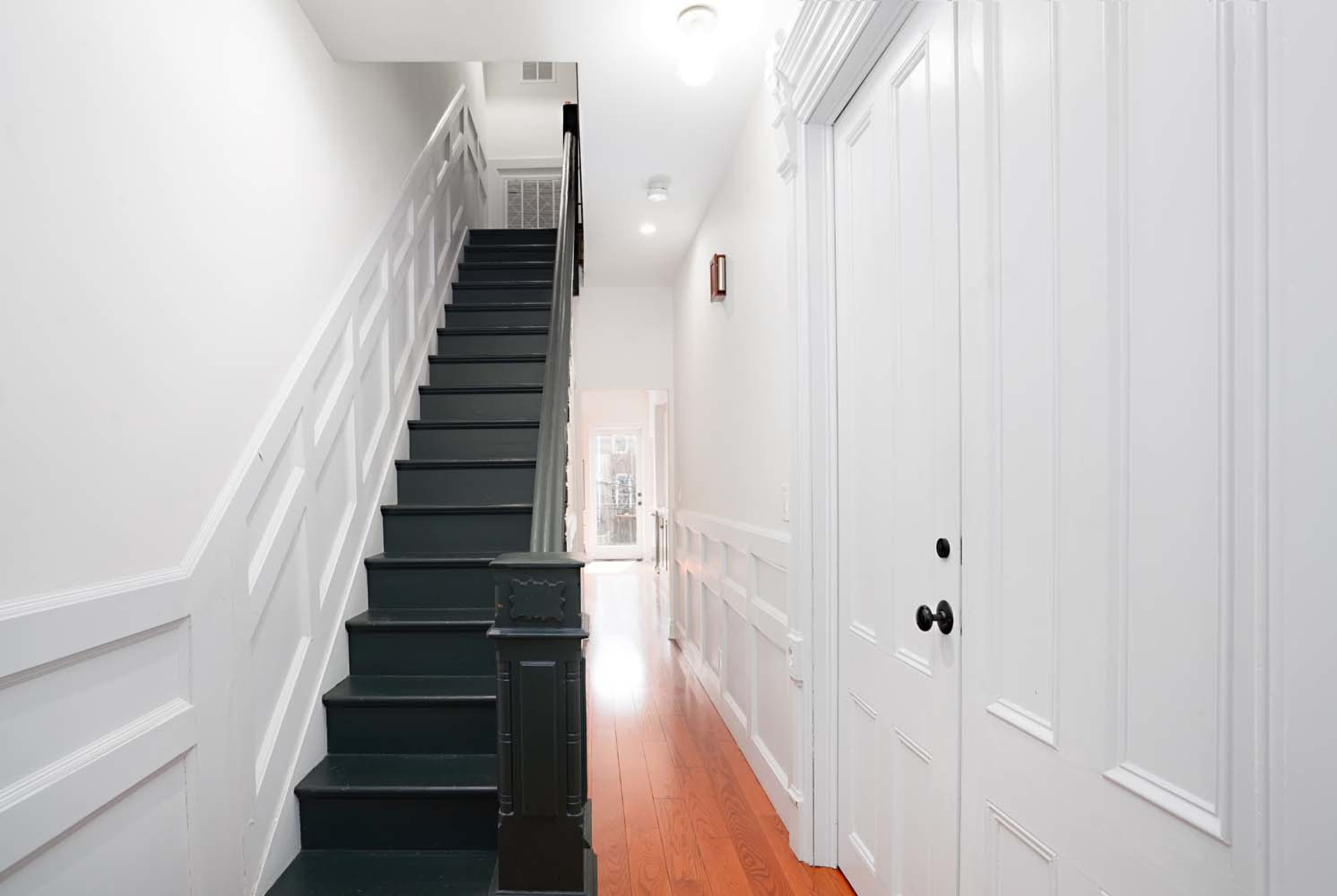 Renovated Brownstone Parlor + Backyard Image in Bedford-Stuyvesant, New York, NY
